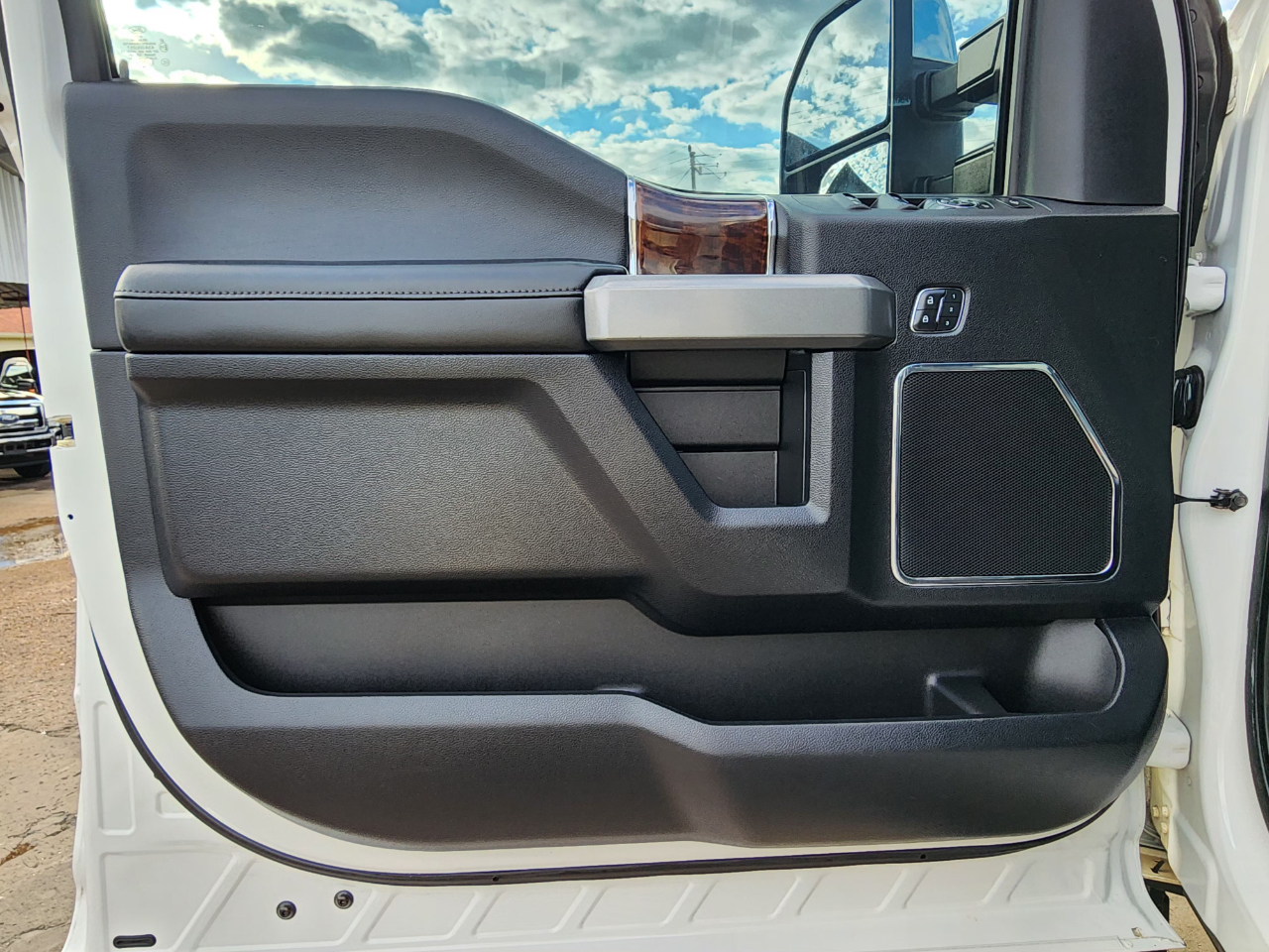 Ford Super Duty F-250 SRW  2017