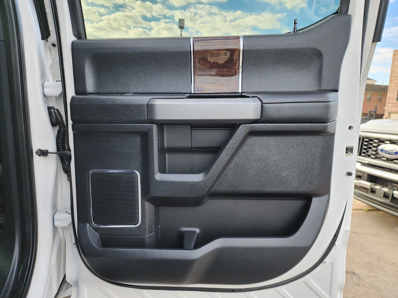 Ford Super Duty F-250 SRW  2017