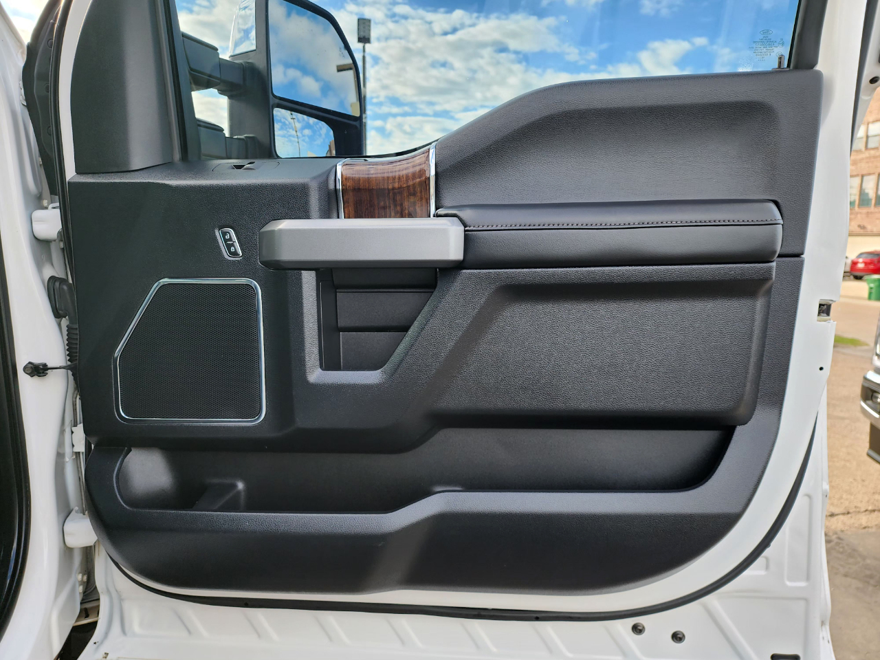 Ford Super Duty F-250 SRW  2017