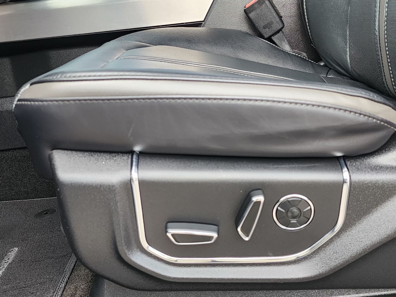 Ford Super Duty F-250 SRW  2017