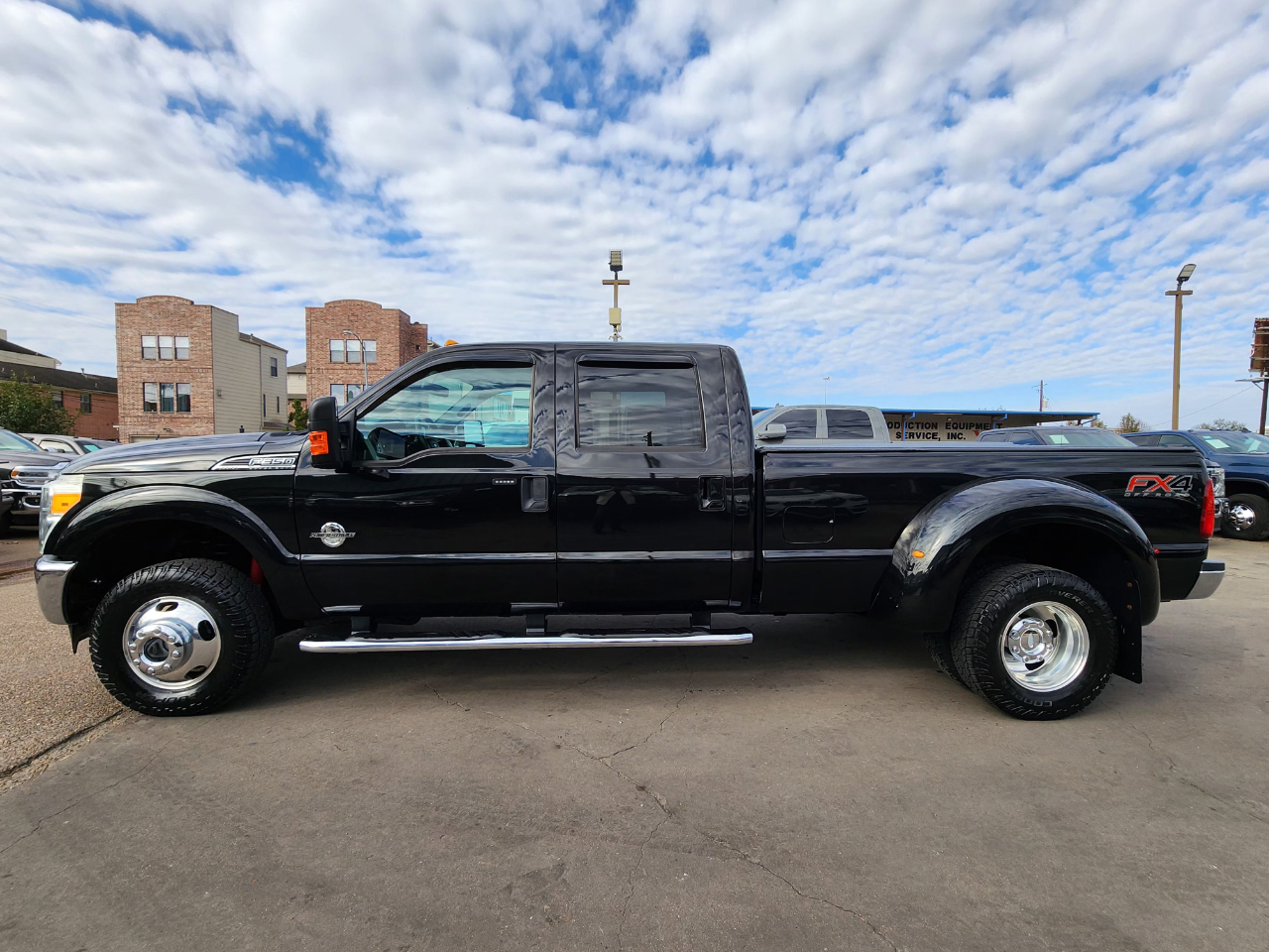 Ford Super Duty F-350 DRW  2013