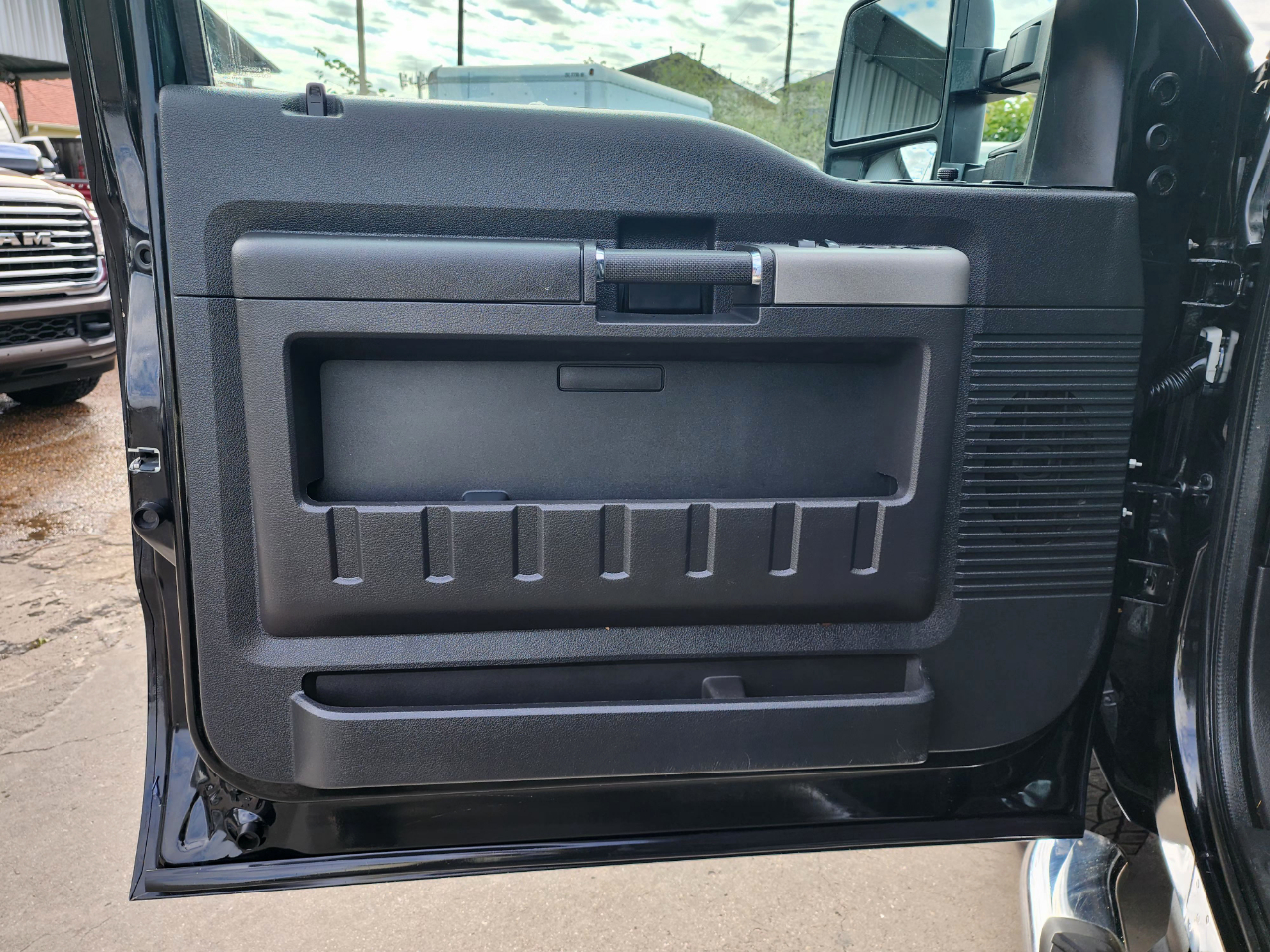 Ford Super Duty F-350 DRW  2013