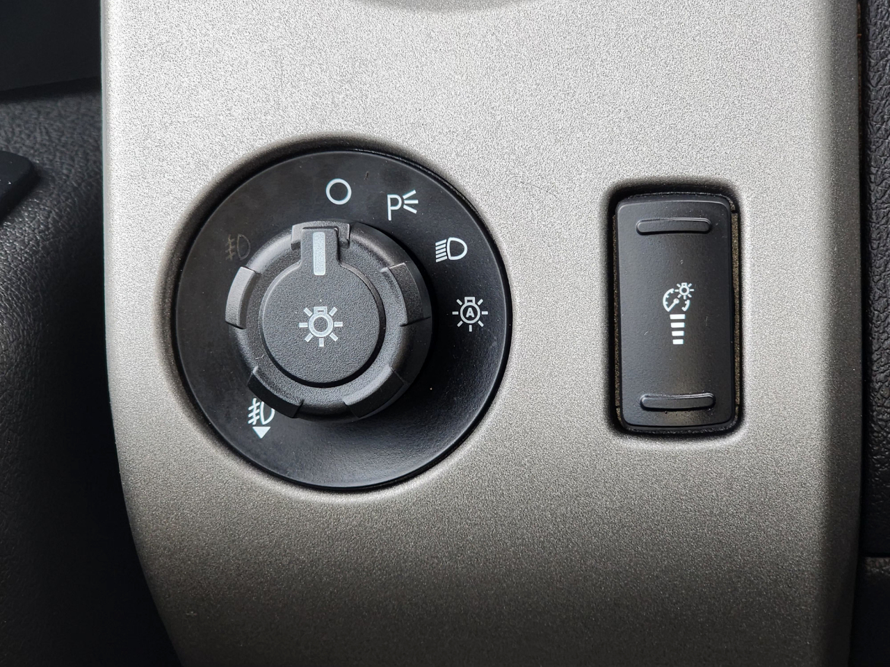 Ford Super Duty F-350 DRW  2013