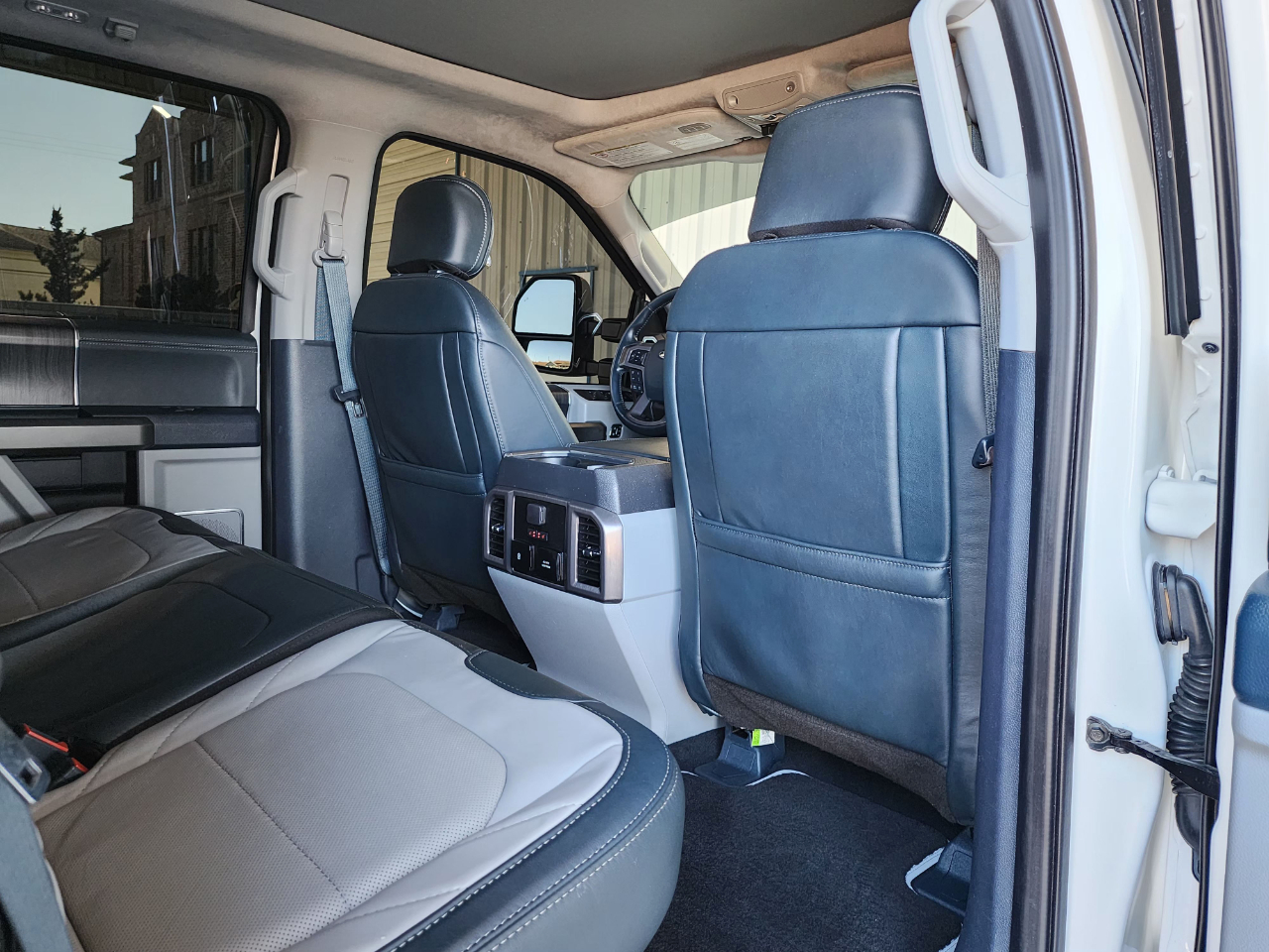 Ford Super Duty F-250 SRW  2022