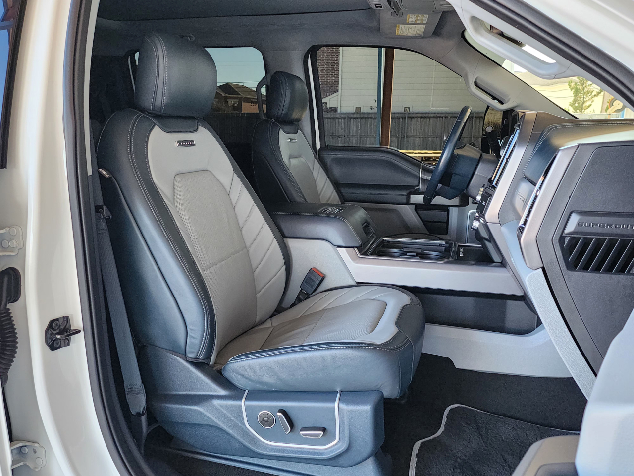 Ford Super Duty F-250 SRW  2022