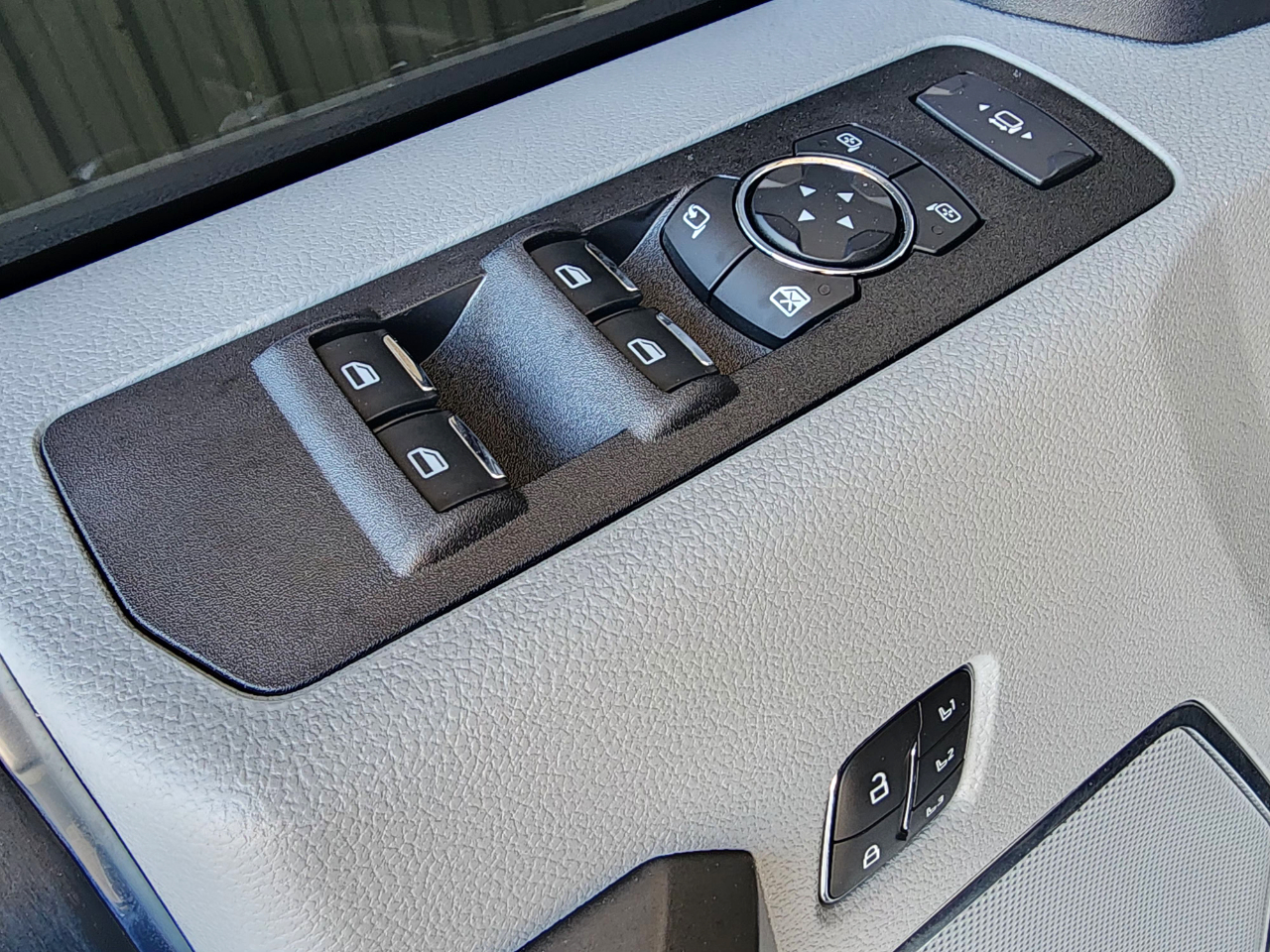 Ford Super Duty F-250 SRW  2022