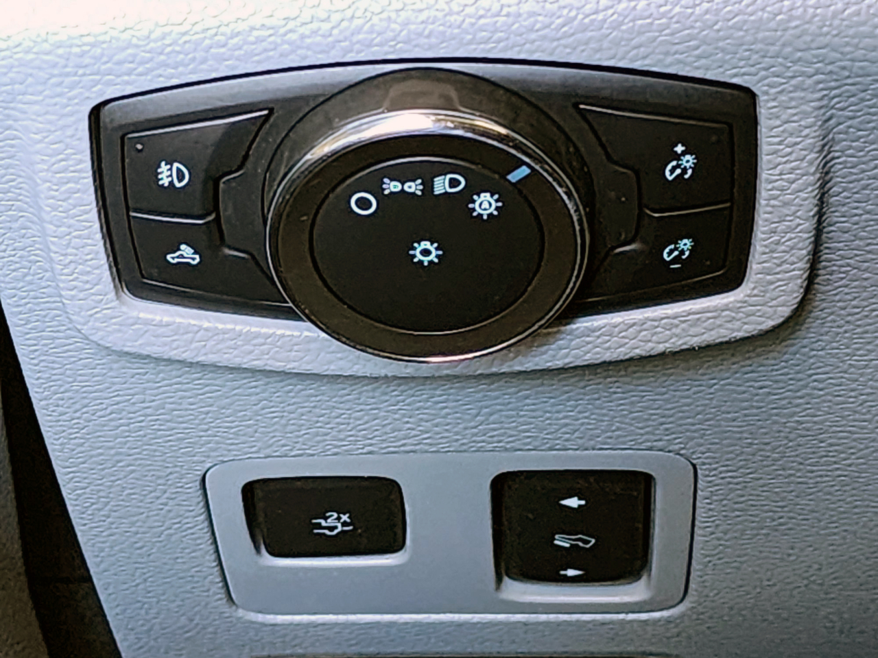 Ford Super Duty F-250 SRW  2022