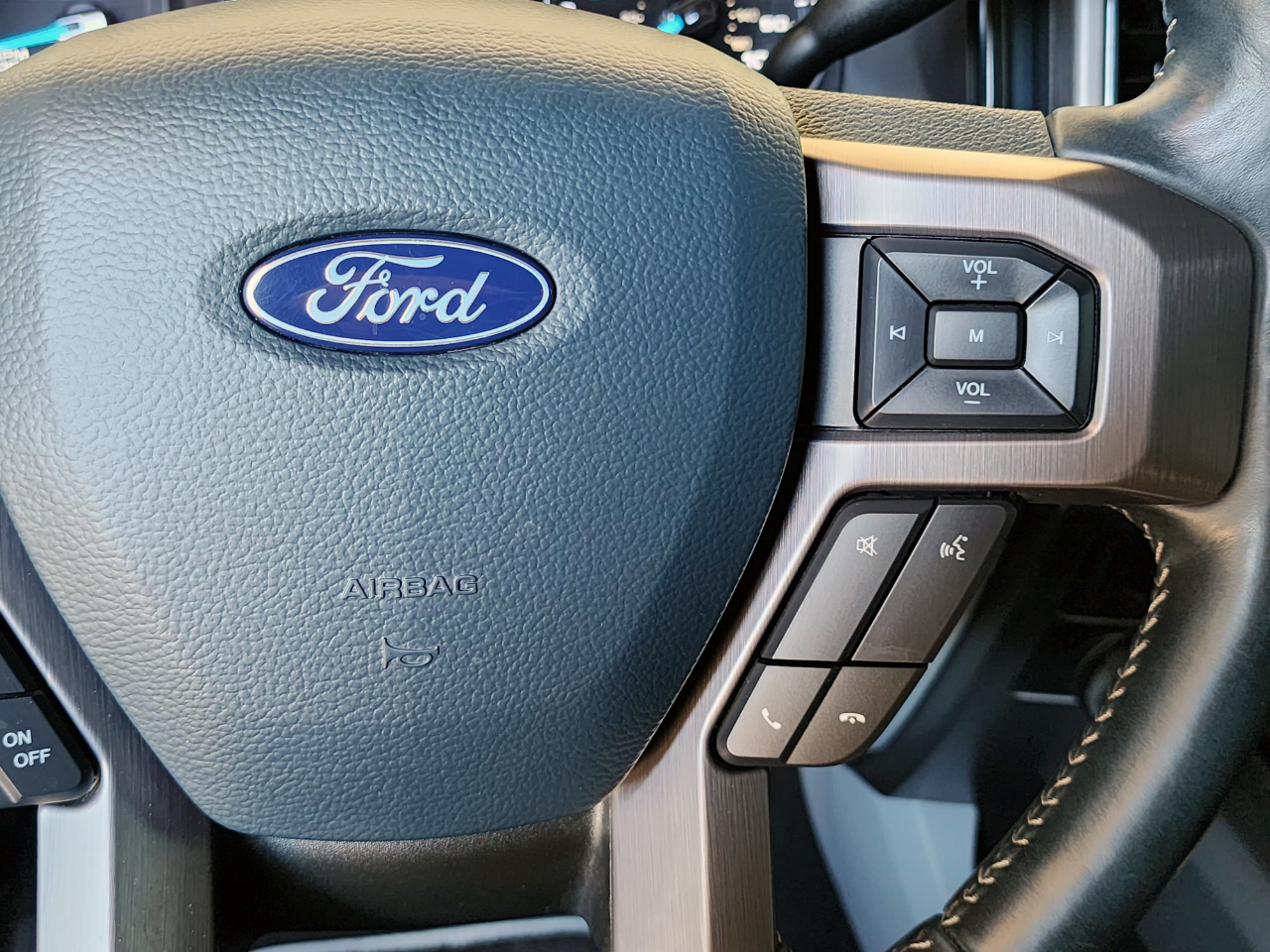 Ford Super Duty F-250 SRW  2022