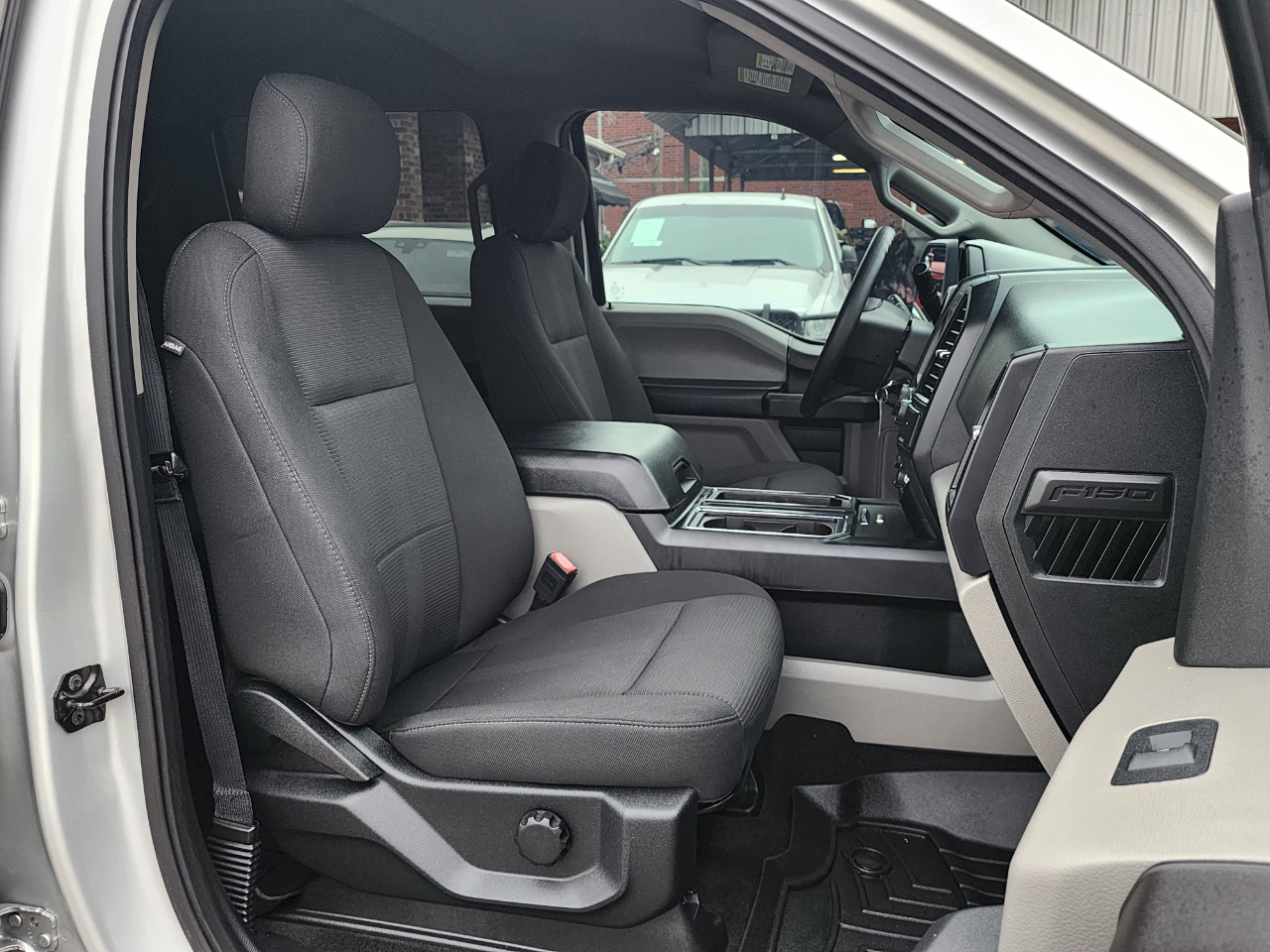 Ford F-150 STX SuperCrew 4WD 2018