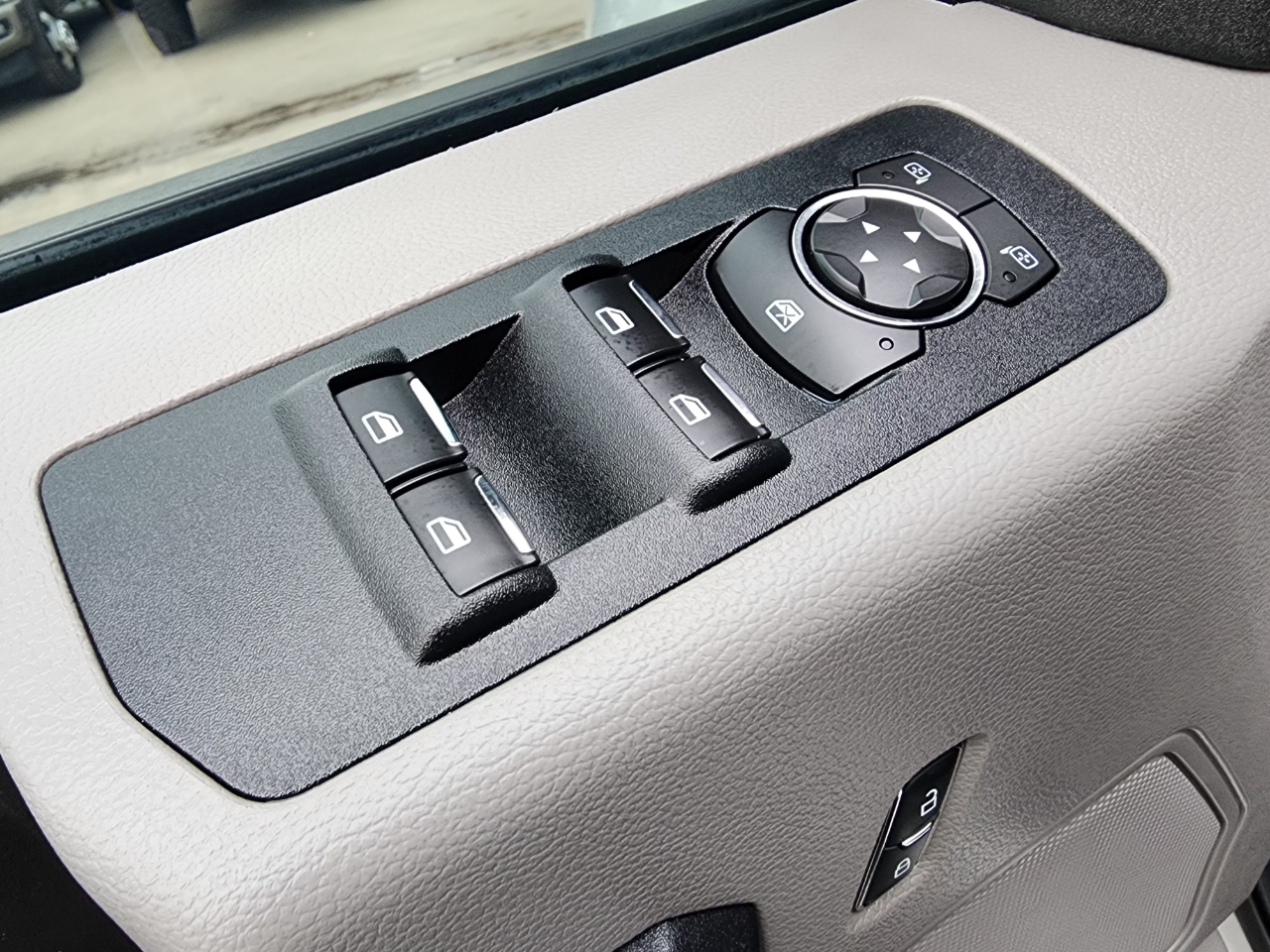 Ford F-150 STX SuperCrew 4WD 2018