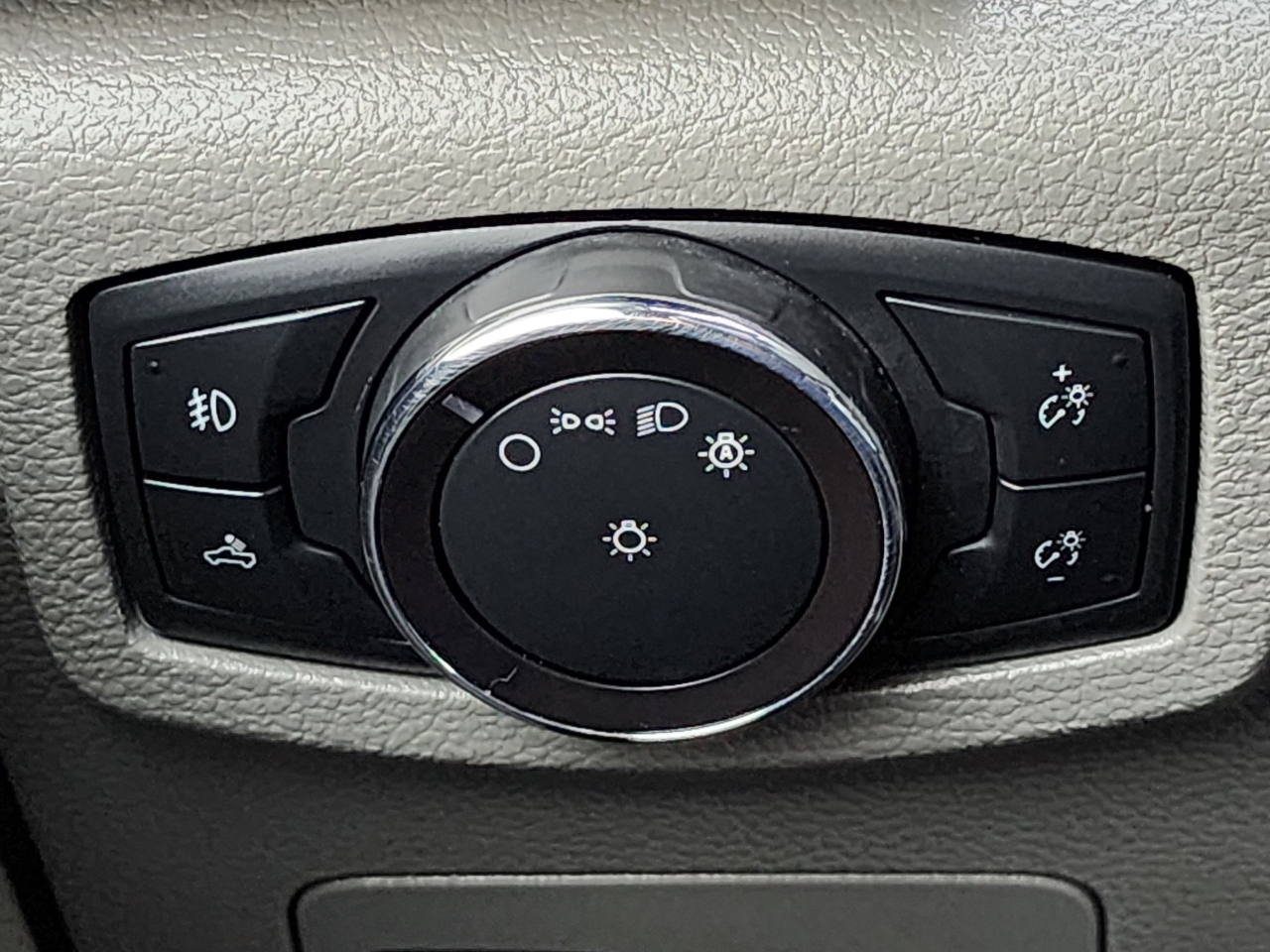 Ford F-150 STX SuperCrew 4WD 2018