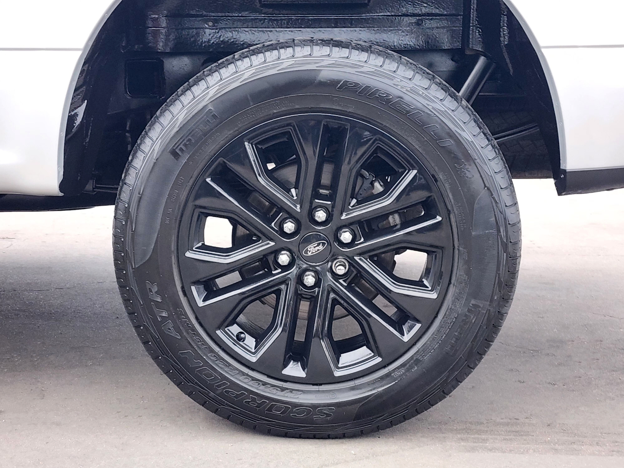 Ford F-150 STX SuperCrew 4WD 2018