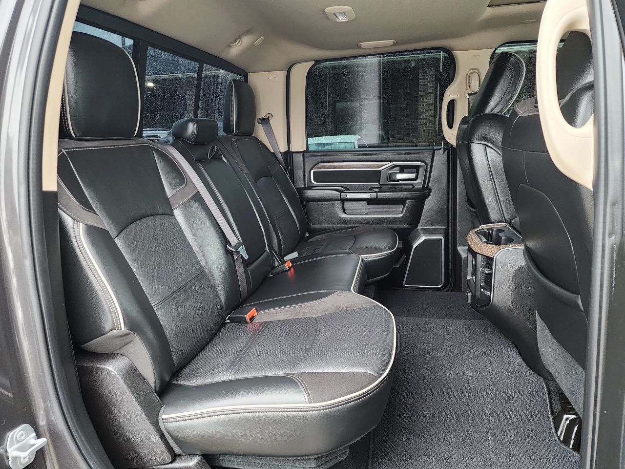 RAM 3500 Laramie Crew Cab 4WD 2019