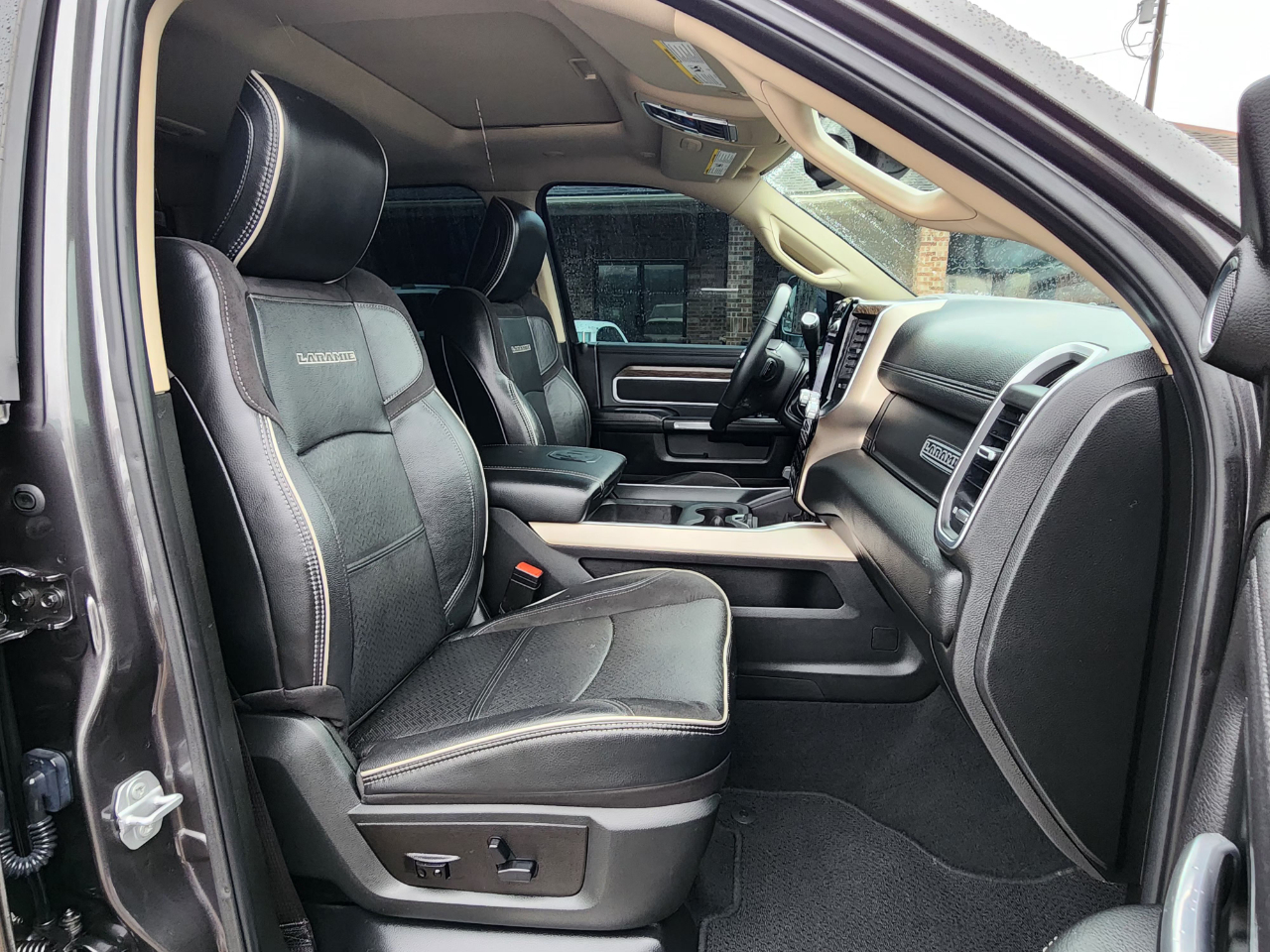 RAM 3500 Laramie Crew Cab 4WD 2019