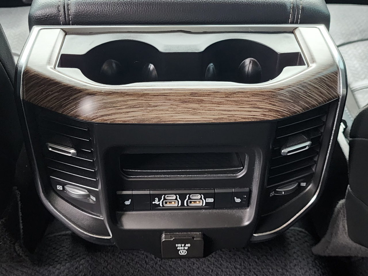 RAM 3500 Laramie Crew Cab 4WD 2019