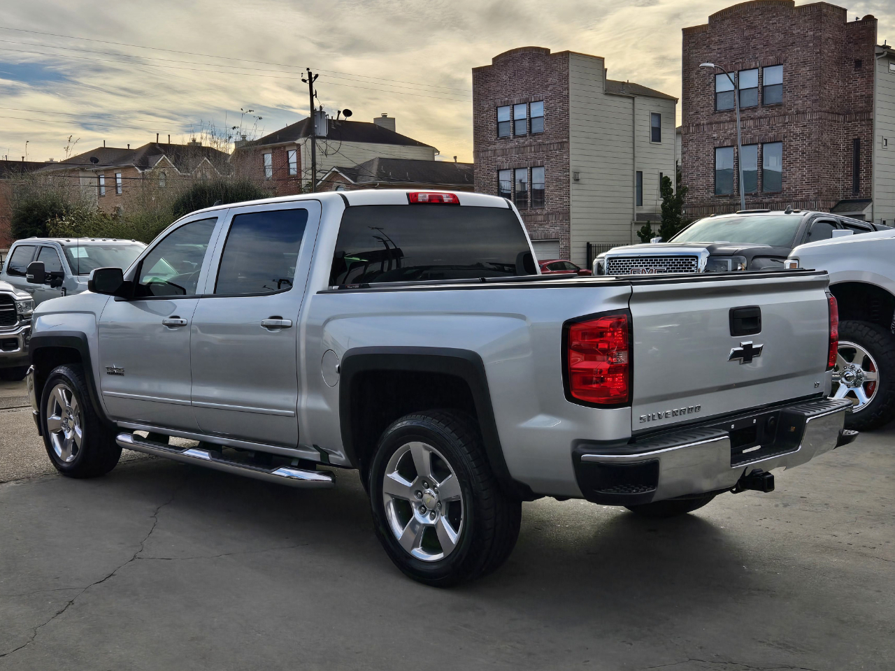 Chevrolet Silverado 1500 LT Crew Cab 2WD 2018