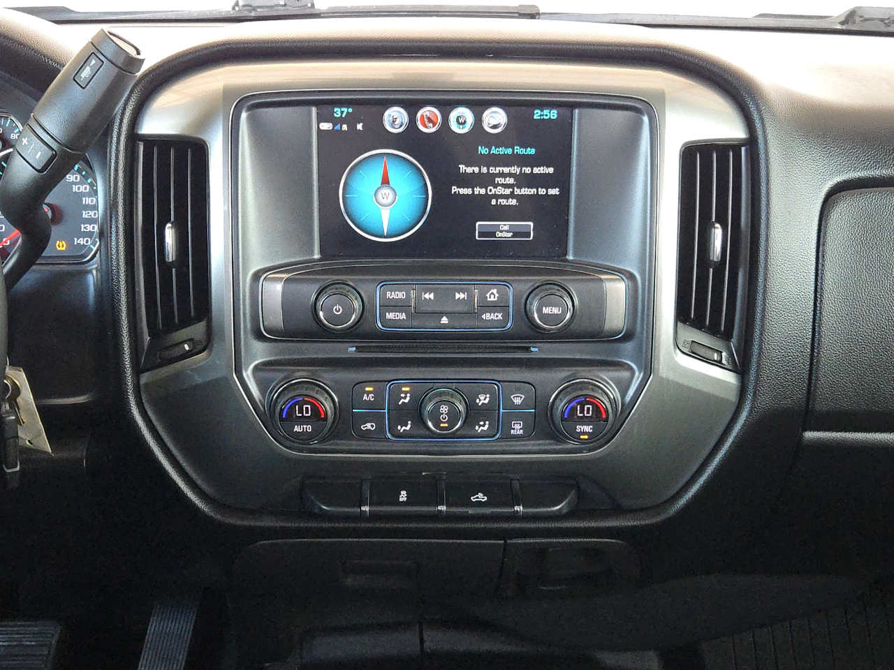 Chevrolet Silverado 1500 LT Crew Cab 2WD 2018