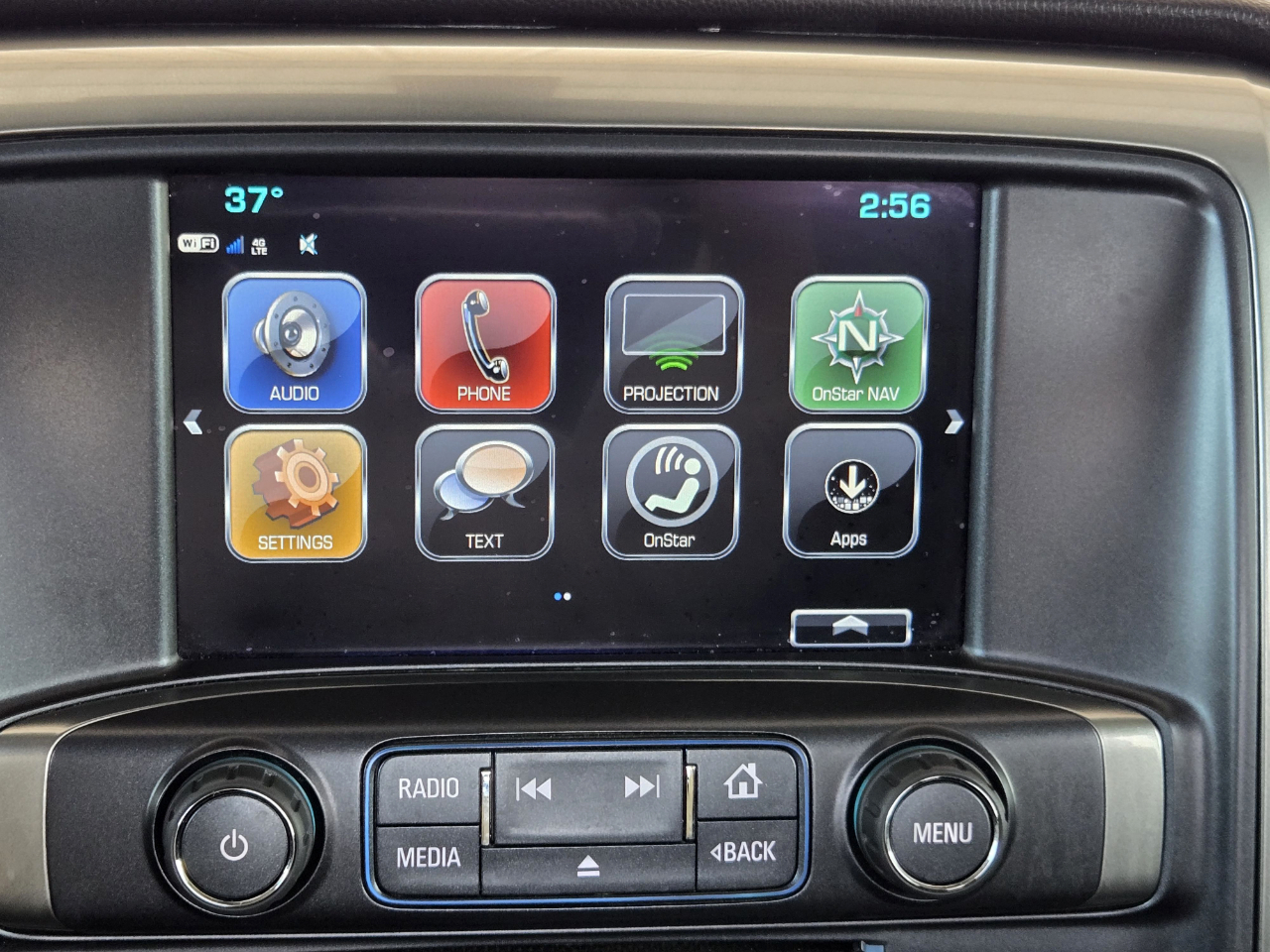 Chevrolet Silverado 1500 LT Crew Cab 2WD 2018