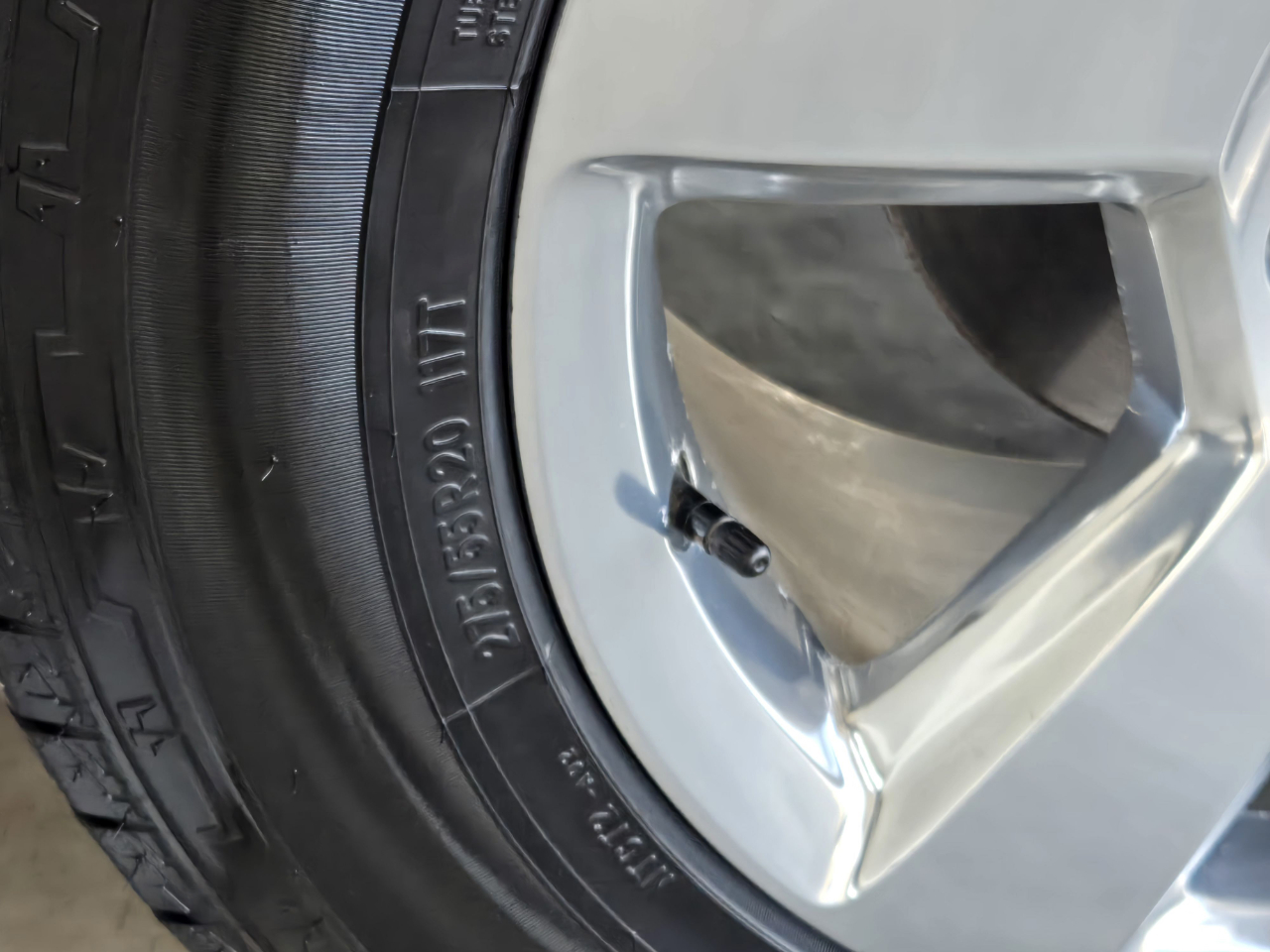 Chevrolet Silverado 1500 LT Crew Cab 2WD 2018