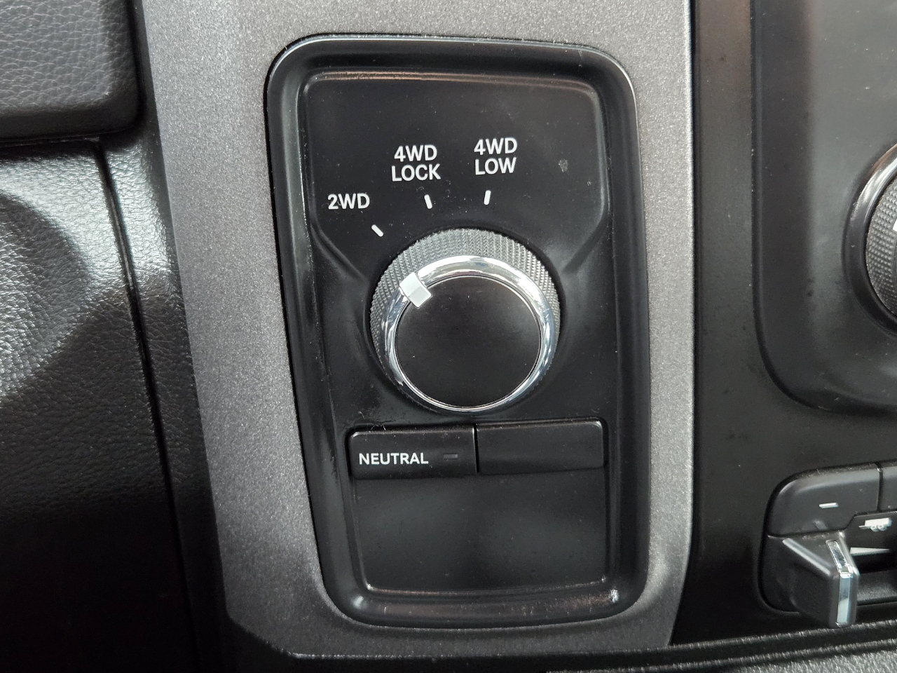 RAM 2500 Tradesman Crew Cab 4WD 2018