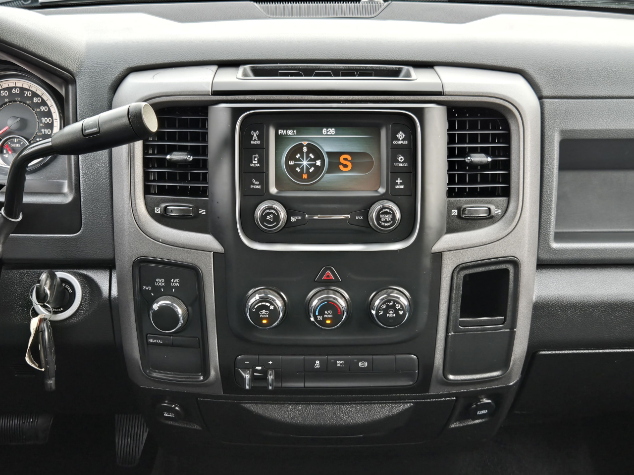 RAM 2500 Tradesman Crew Cab 4WD 2018