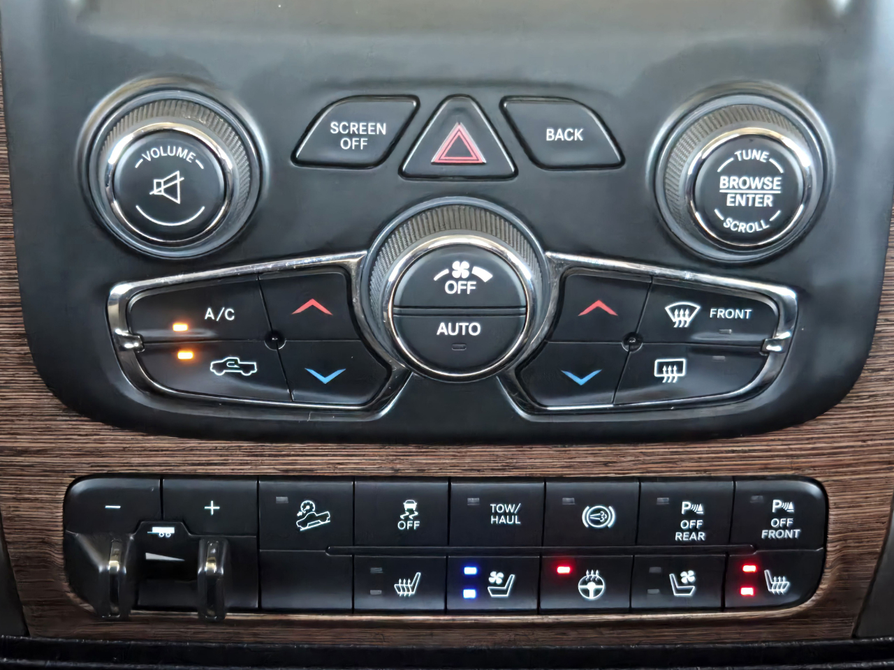 RAM 2500 Laramie Crew Cab 4WD 2018