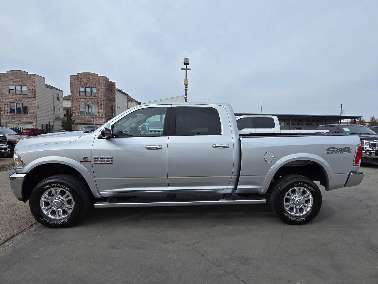 RAM 2500 Laramie Crew Cab 4WD 2018