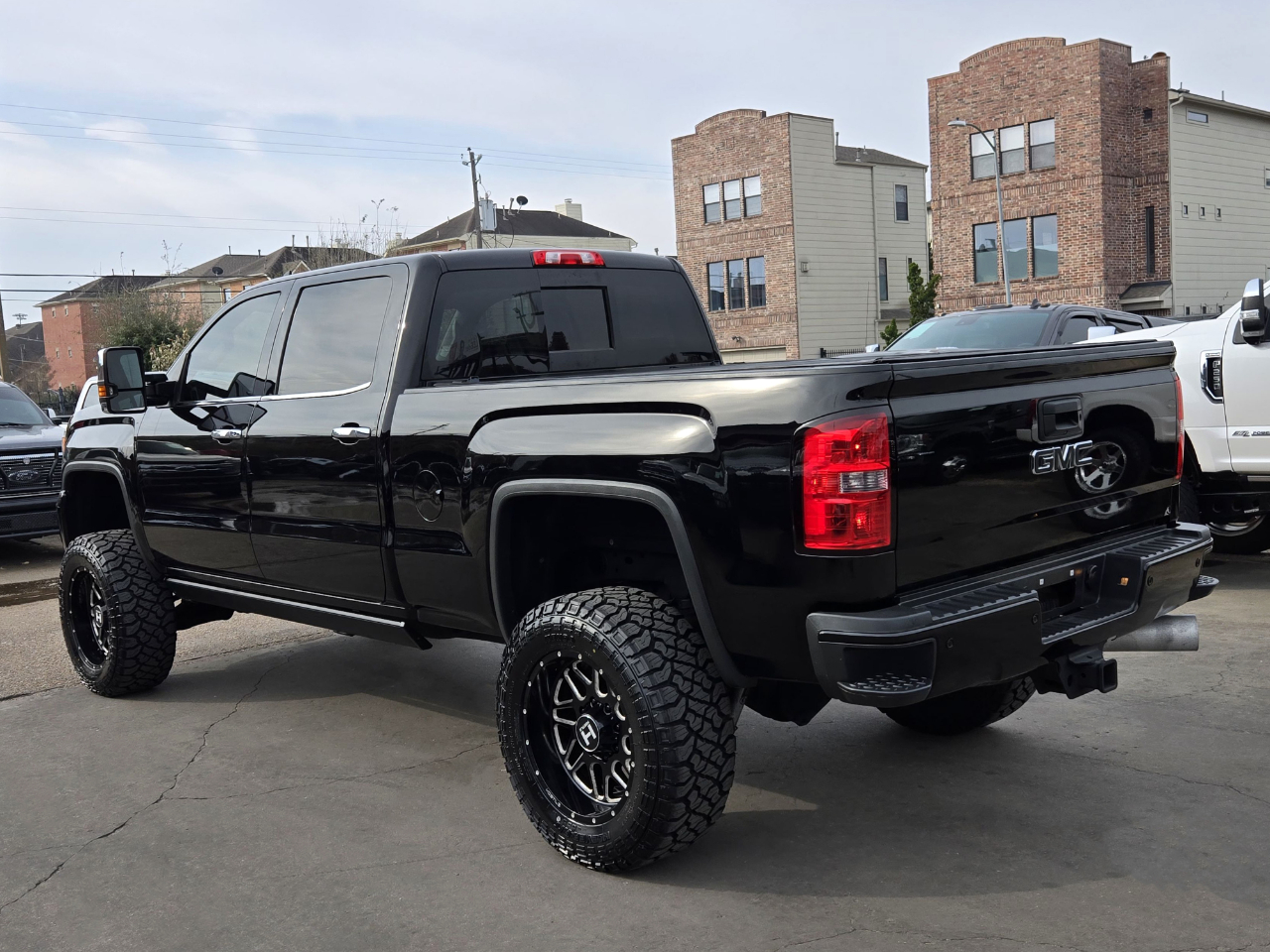 GMC Sierra 2500HD available WiFi  2015
