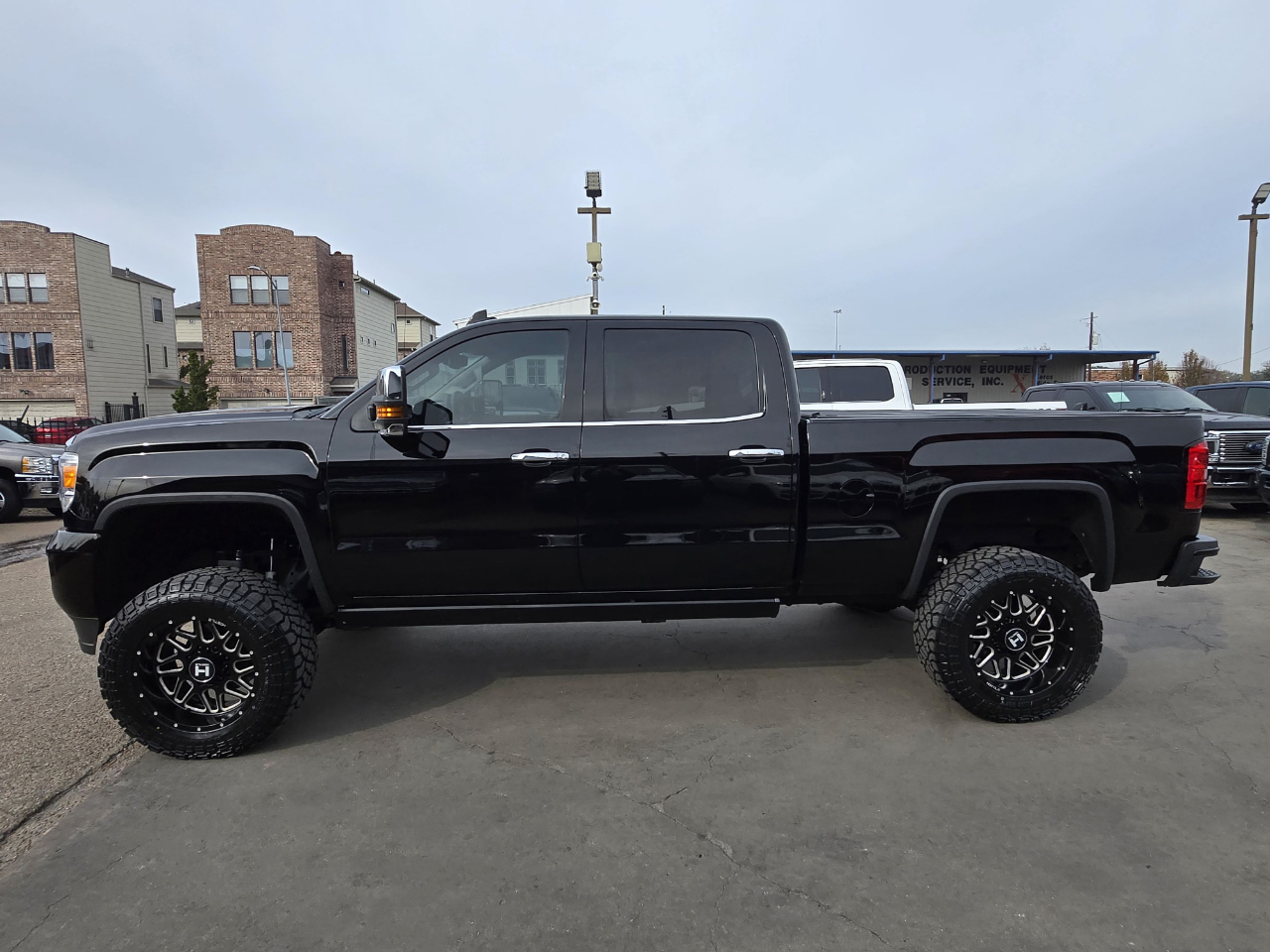 GMC Sierra 2500HD available WiFi  2015