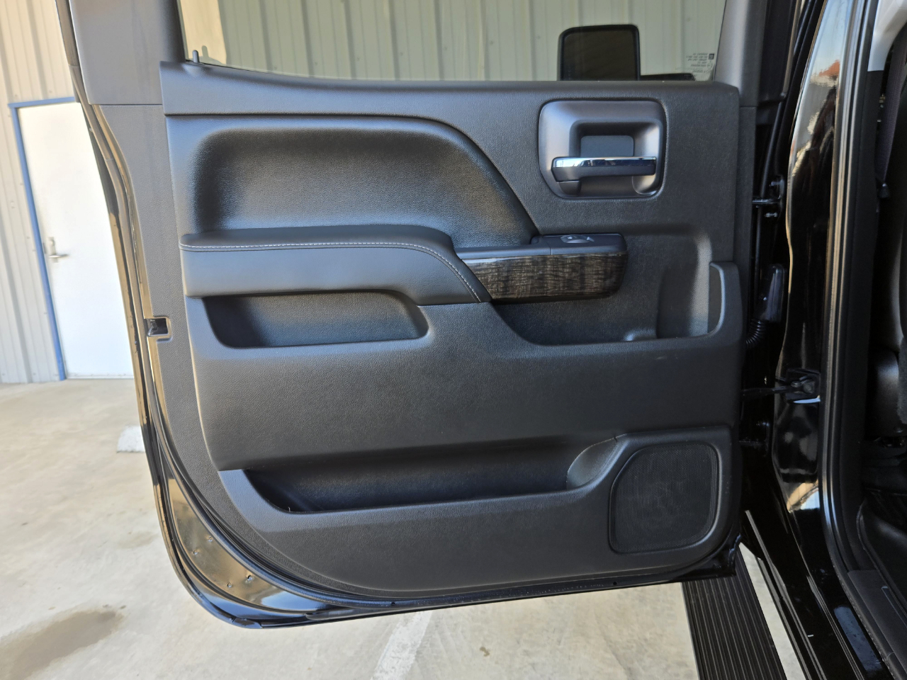 GMC Sierra 2500HD available WiFi  2015