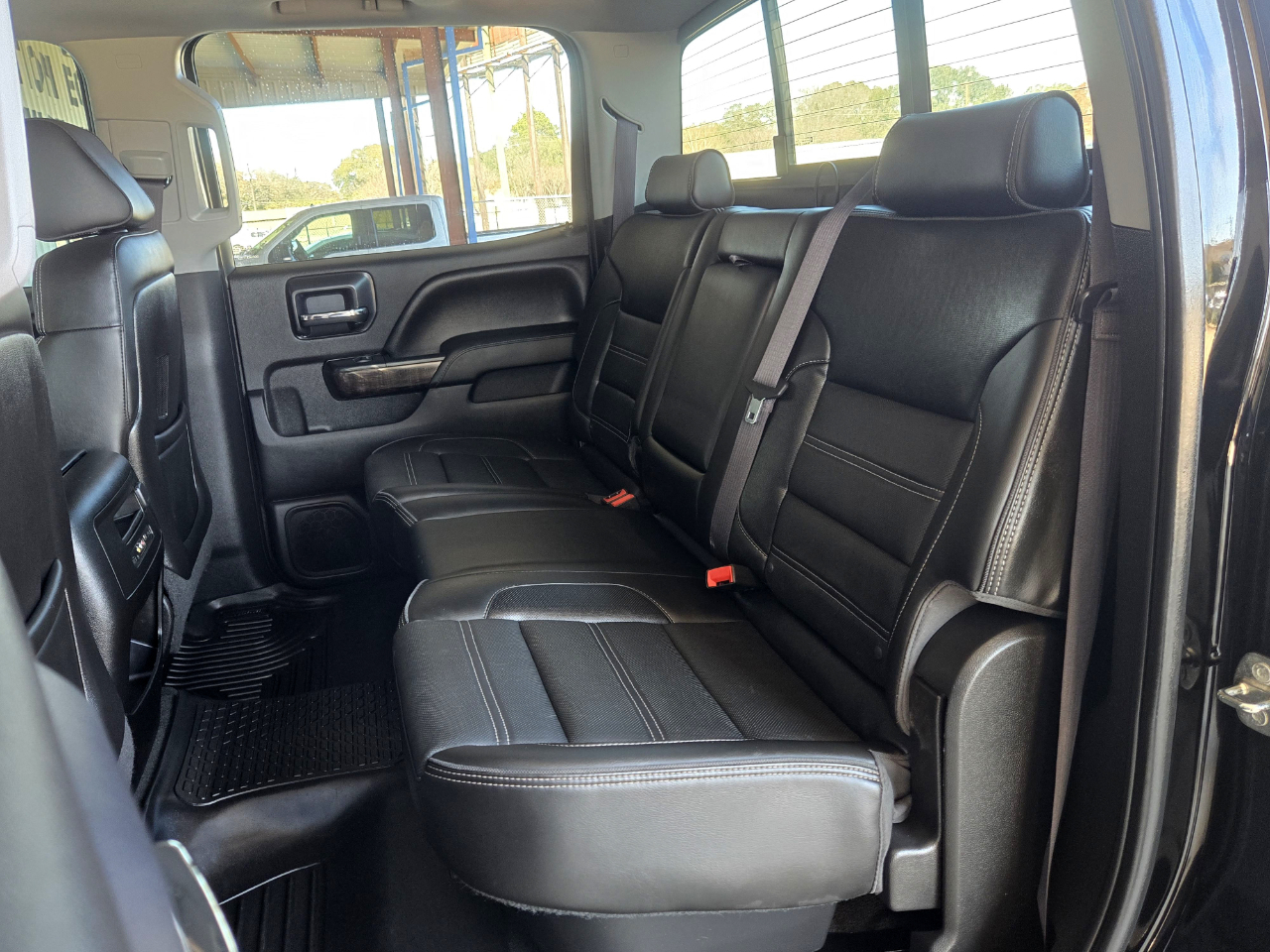 GMC Sierra 2500HD available WiFi  2015