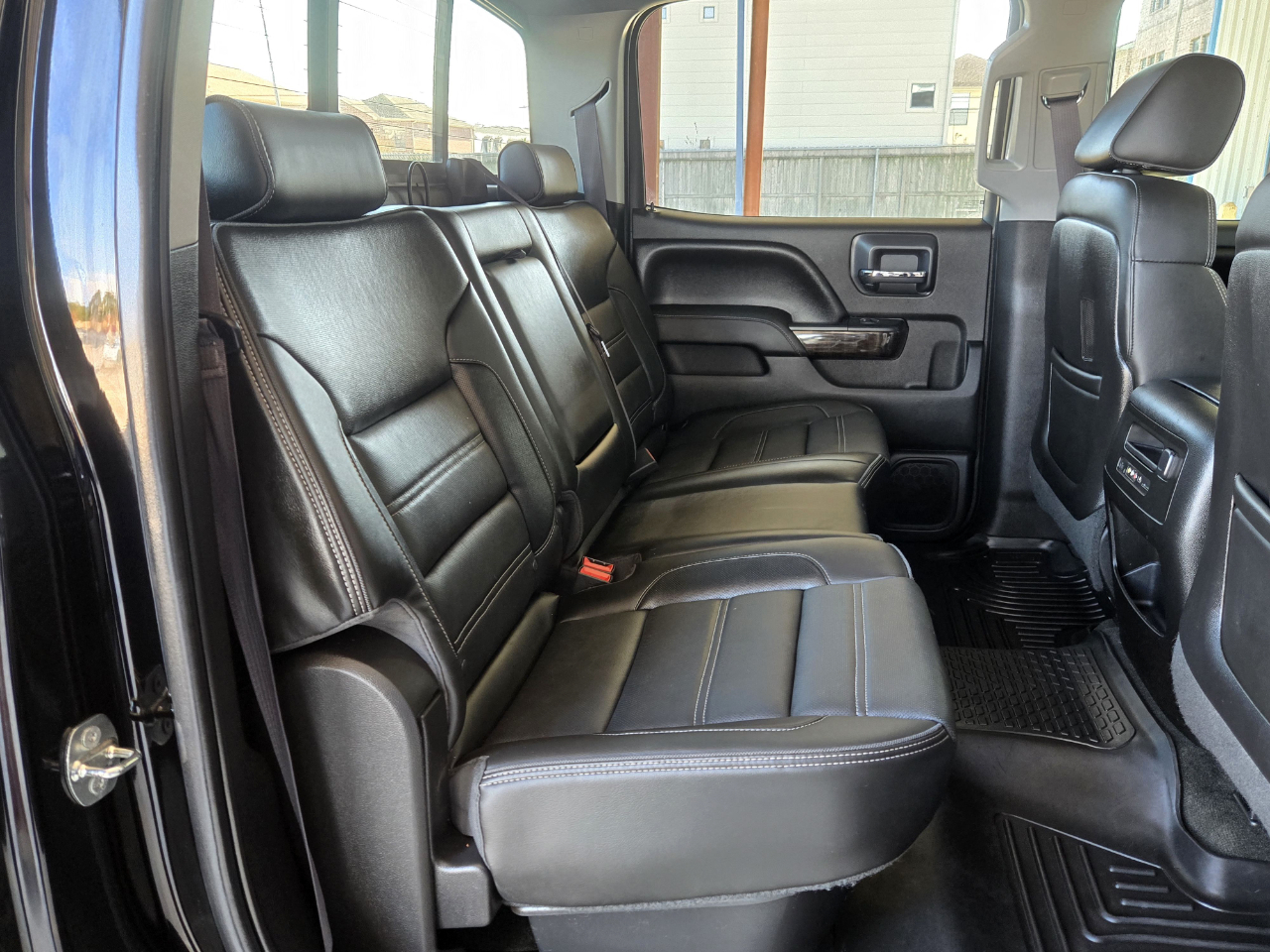 GMC Sierra 2500HD available WiFi  2015