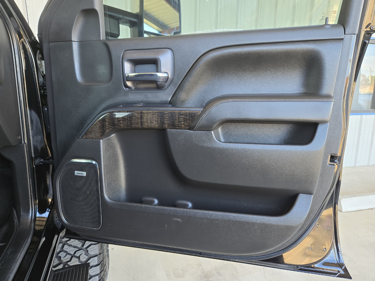 GMC Sierra 2500HD available WiFi  2015