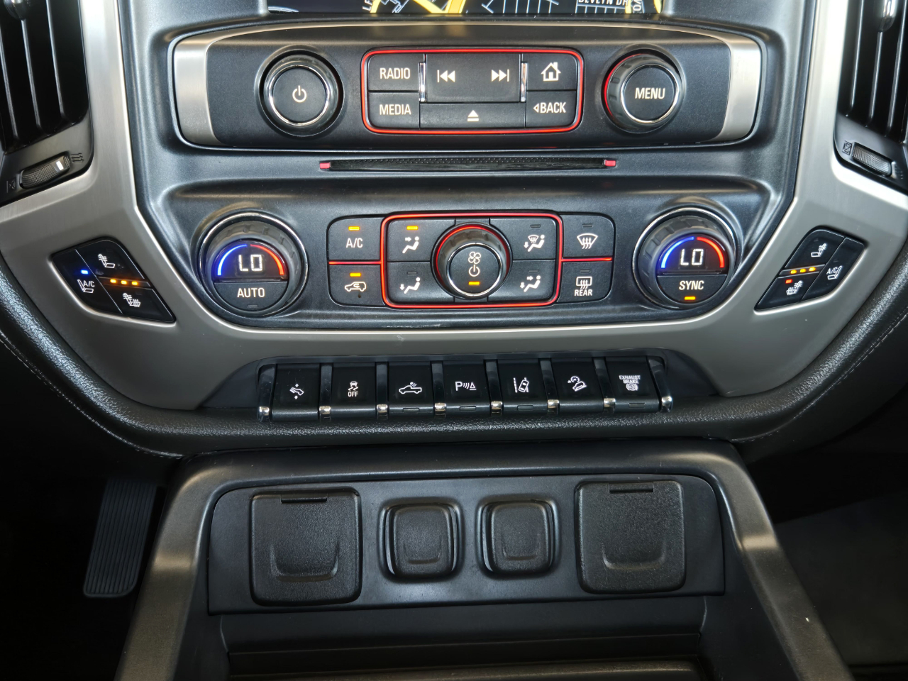 GMC Sierra 2500HD available WiFi  2015