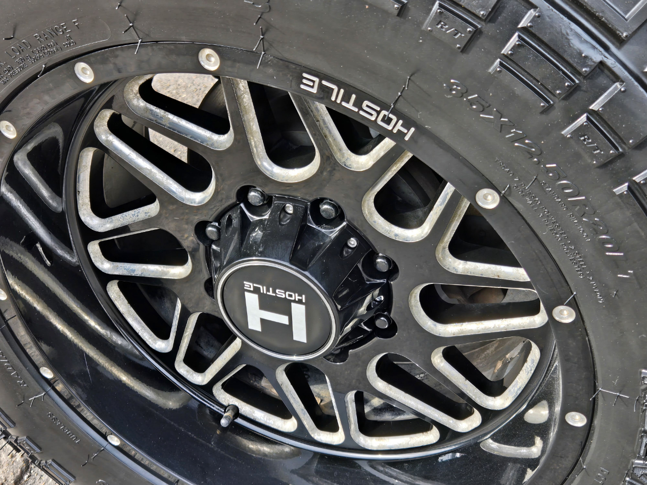 GMC Sierra 2500HD available WiFi  2015