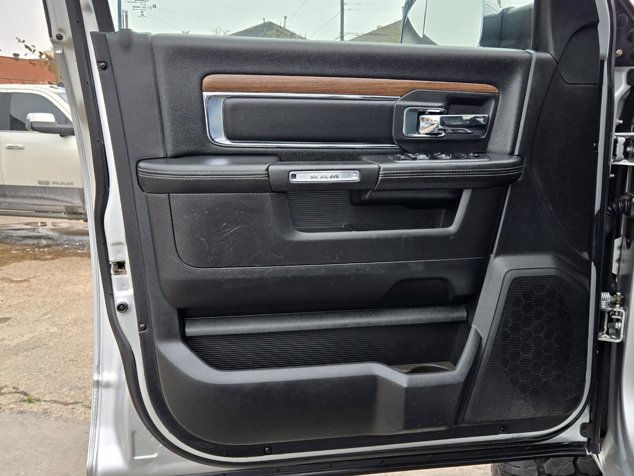 RAM 2500 Laramie Crew Cab 4WD 2017