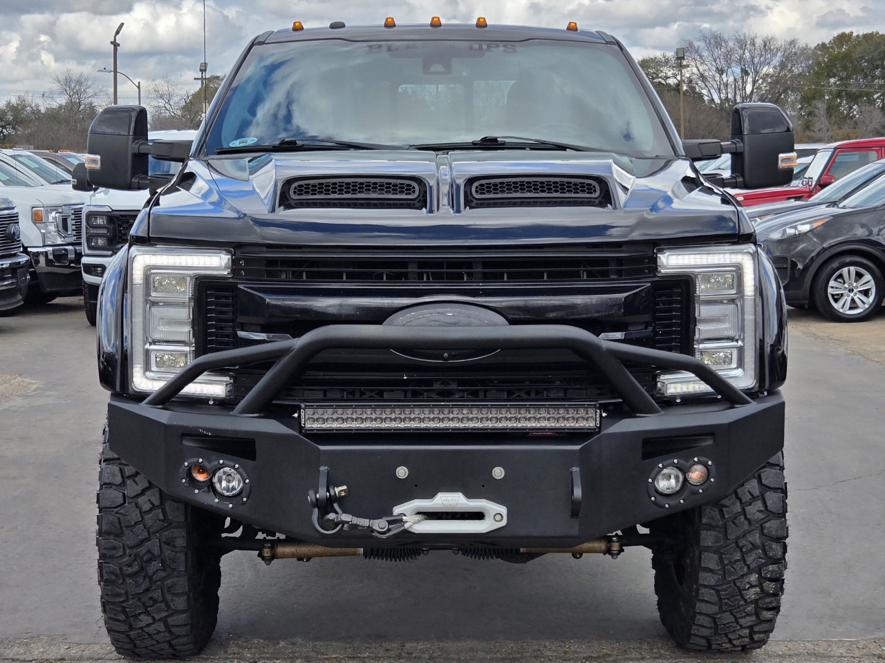 Ford Super Duty F-350 DRW  2017