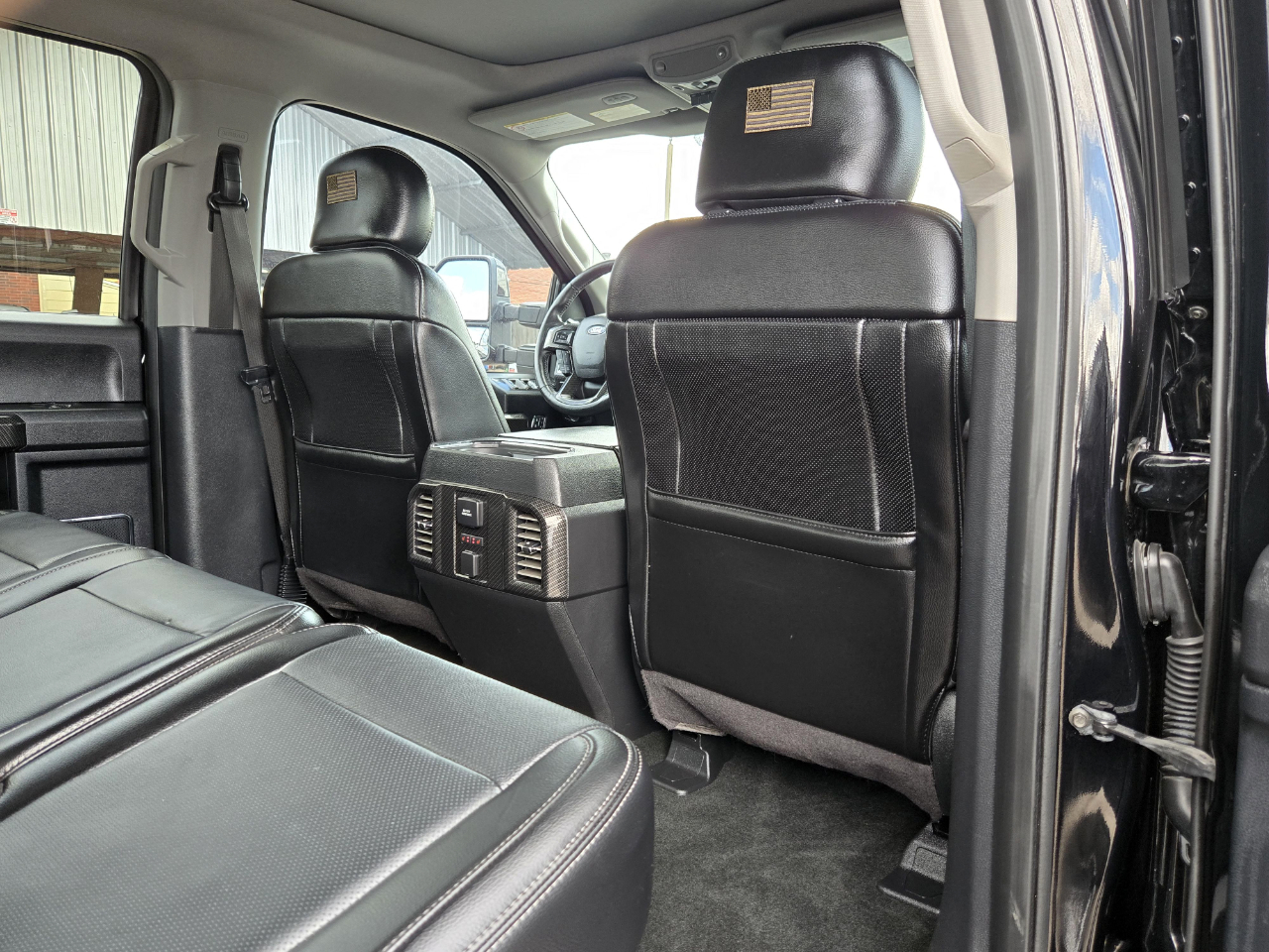 Ford Super Duty F-350 DRW  2017