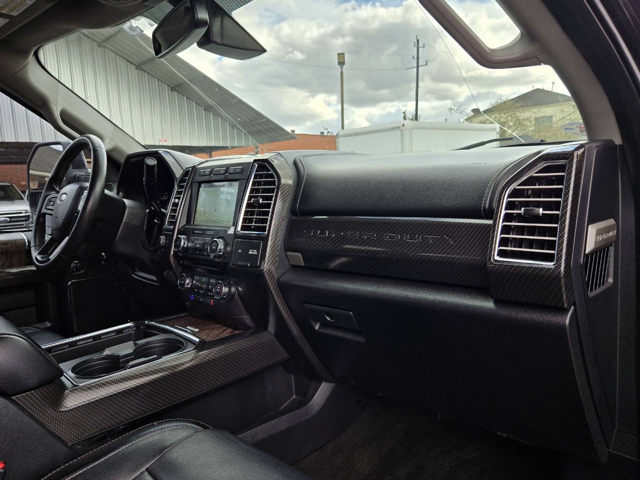 Ford Super Duty F-350 DRW  2017