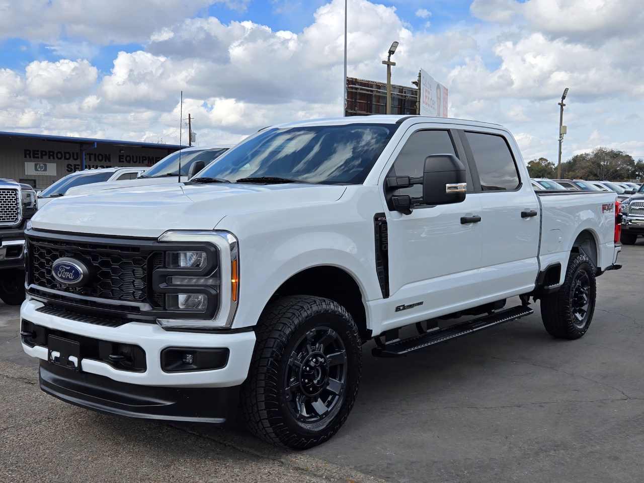 Ford Super Duty F-250 SRW  2023