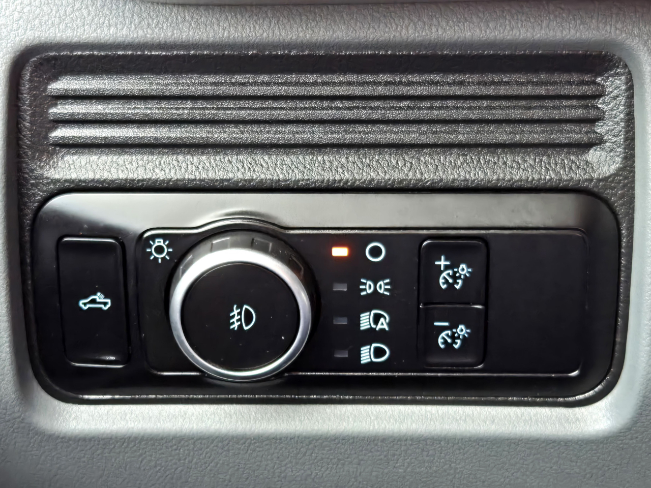 Ford Super Duty F-250 SRW  2023