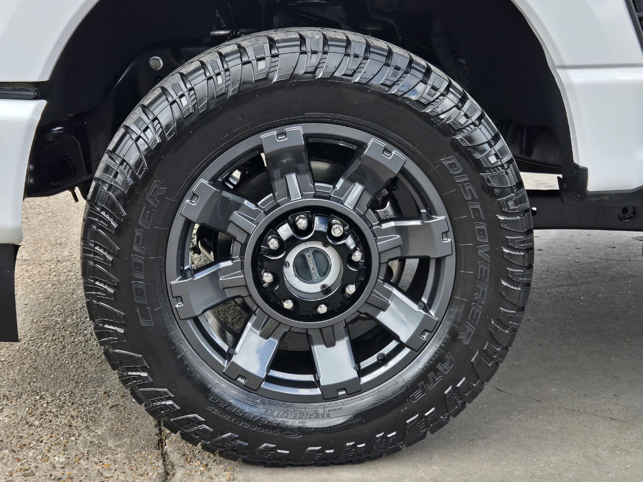 Ford Super Duty F-250 SRW  2023