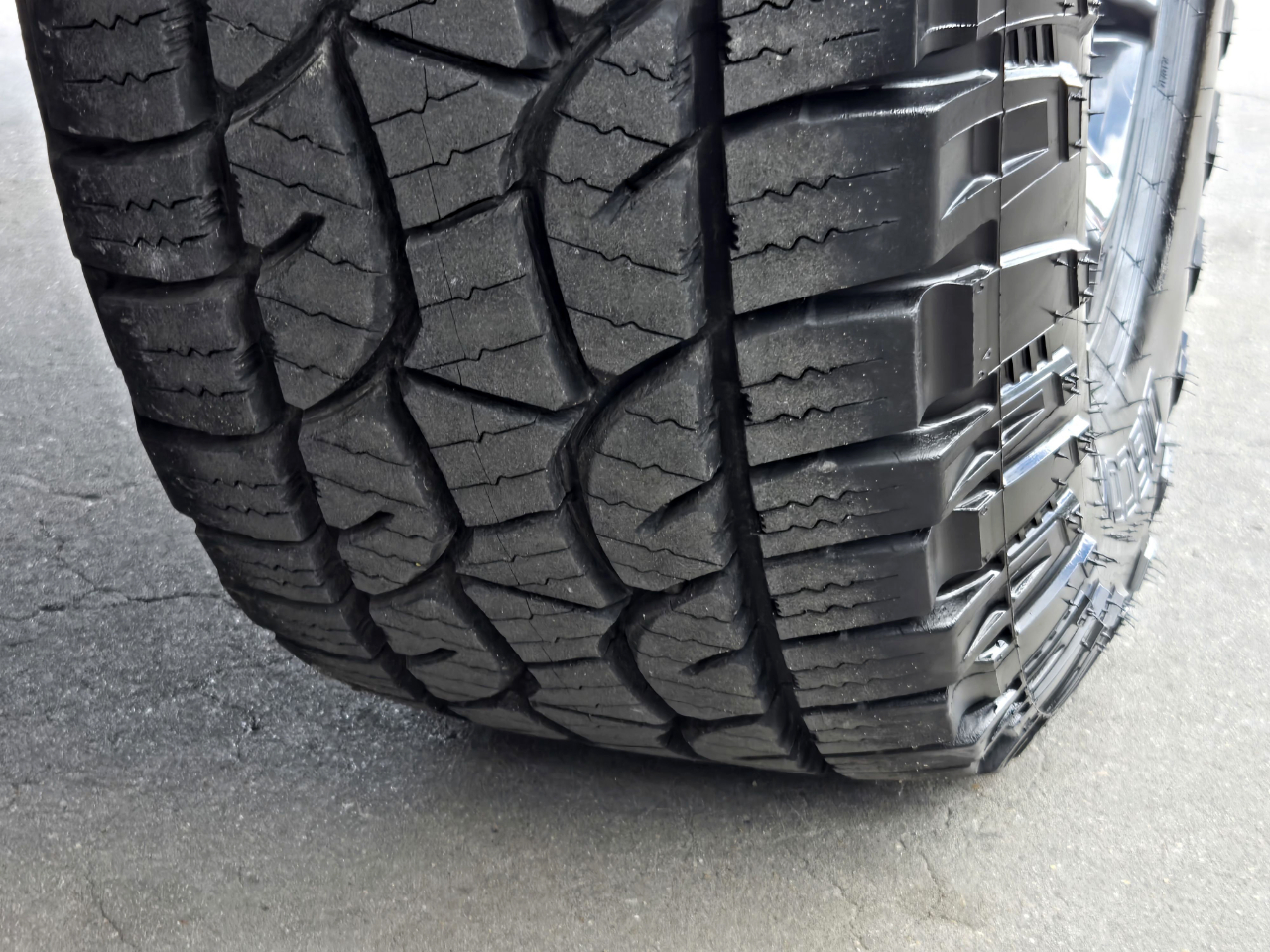 Ford Super Duty F-250 SRW  2023