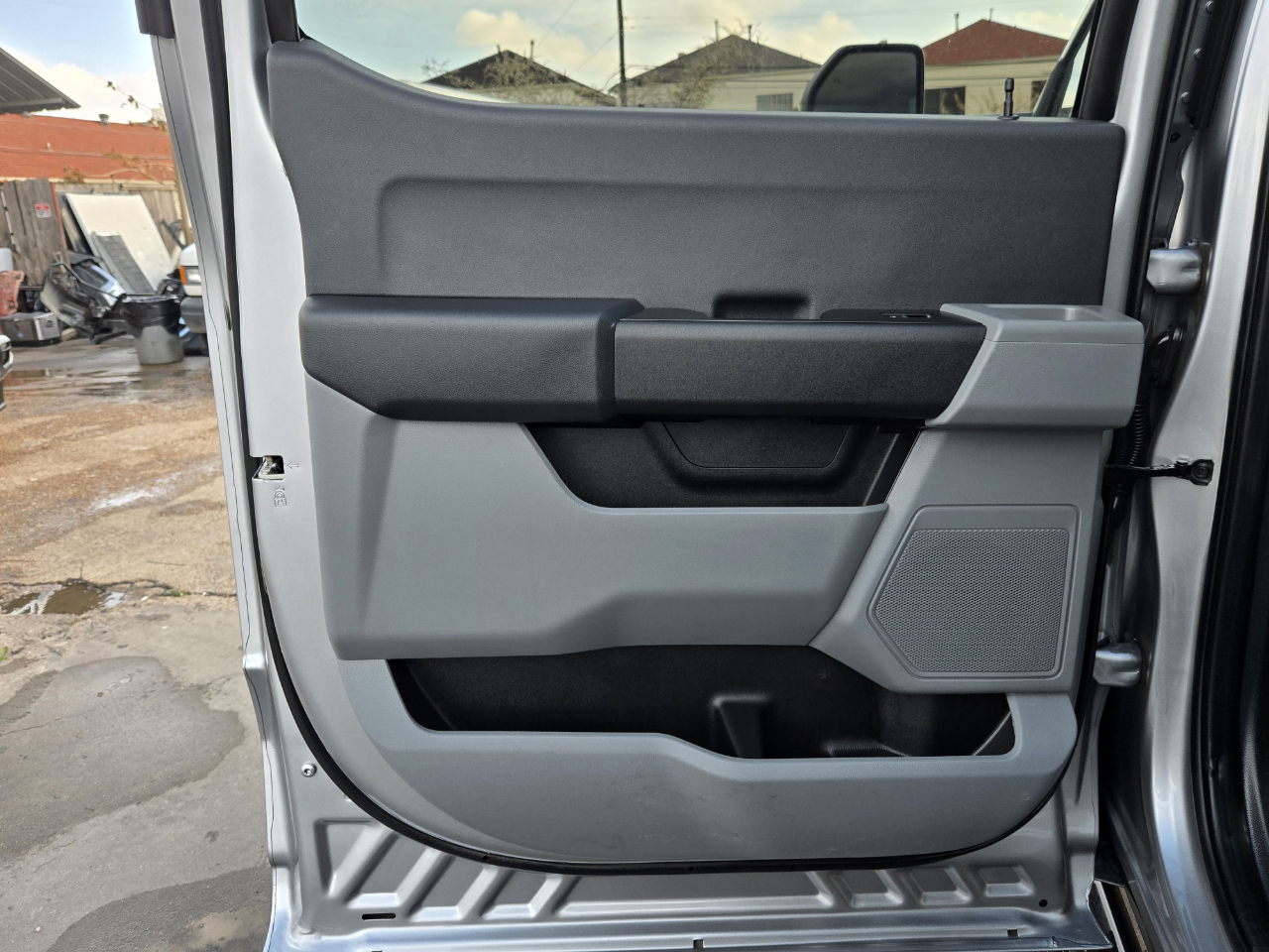 Ford Super Duty F-350 DRW  2024