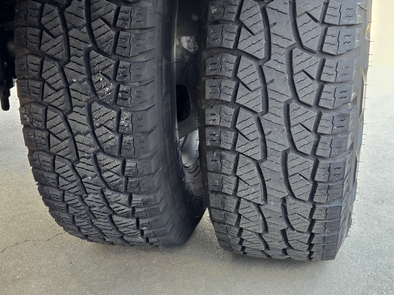 Ford Super Duty F-350 DRW  2024