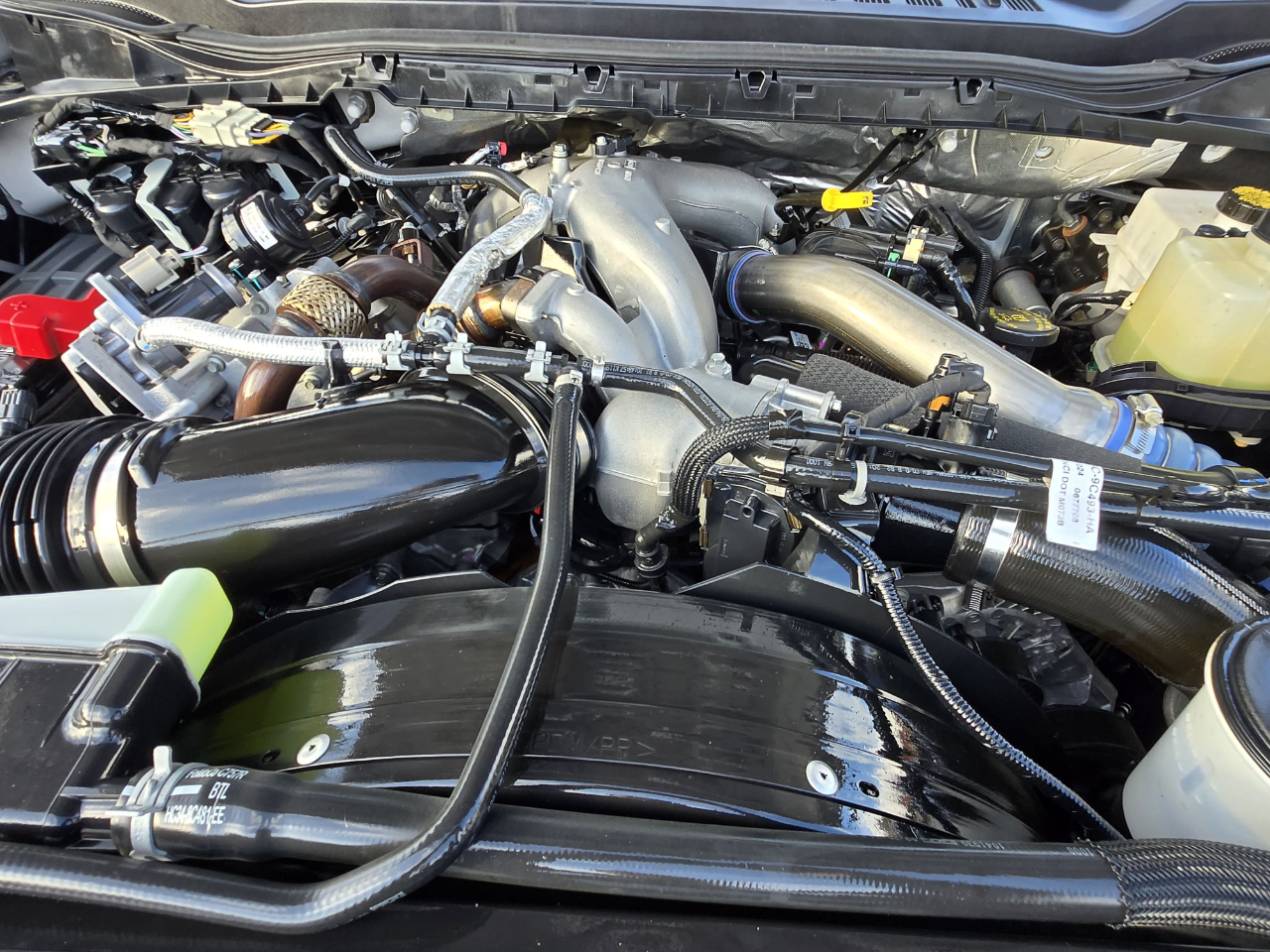 Ford Super Duty F-350 DRW  2024