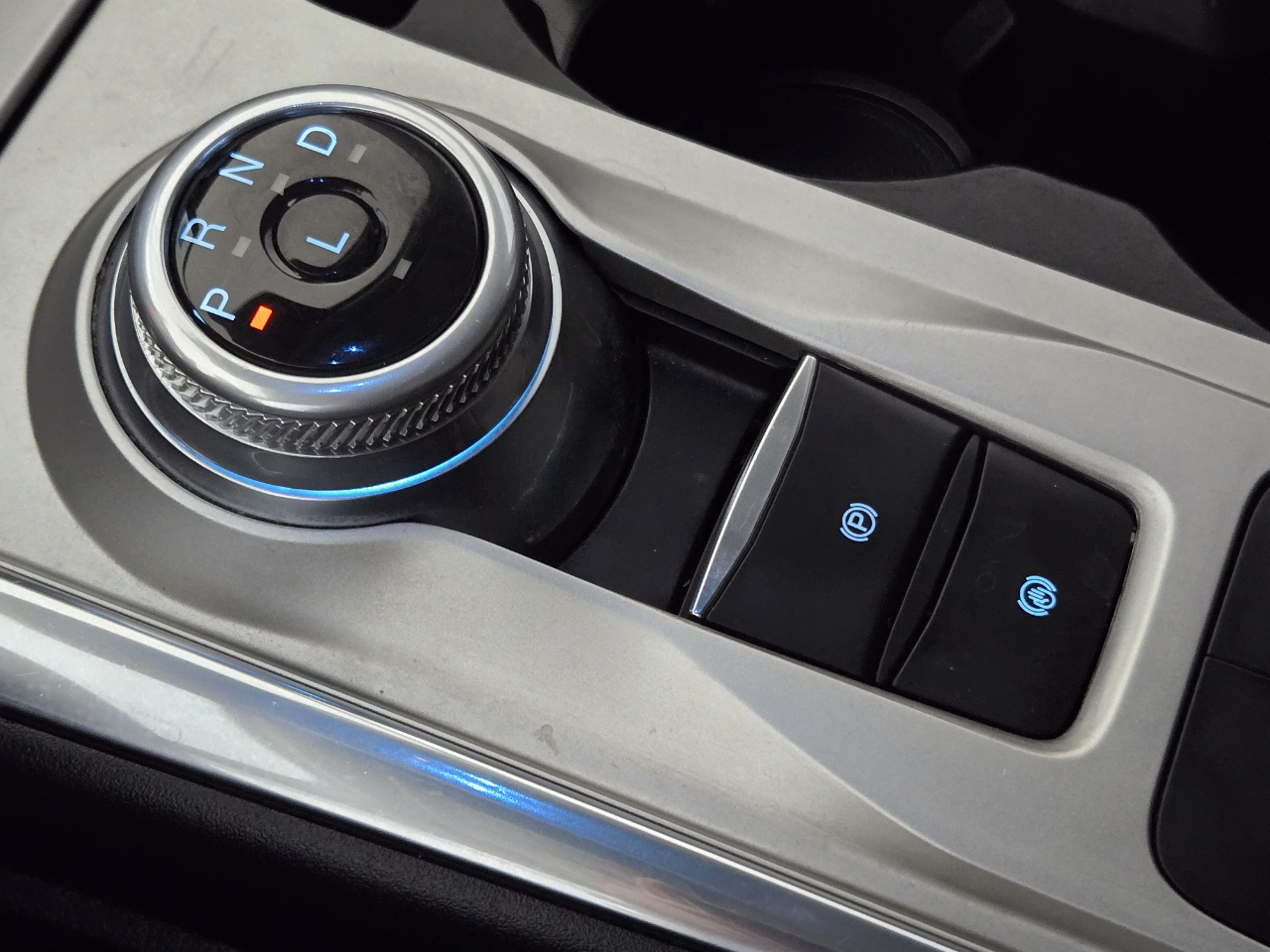 Ford Explorer XLT RWD 2022