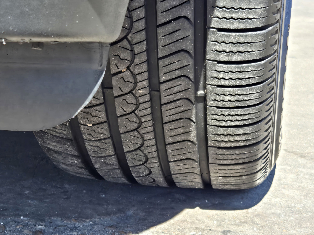 Ford Explorer XLT RWD 2022