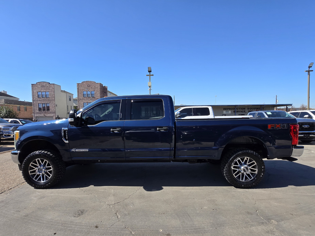 Ford Super Duty F-350 SRW  2017