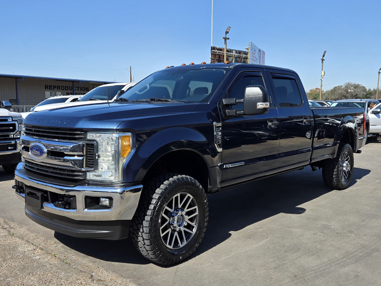 Ford Super Duty F-350 SRW  2017